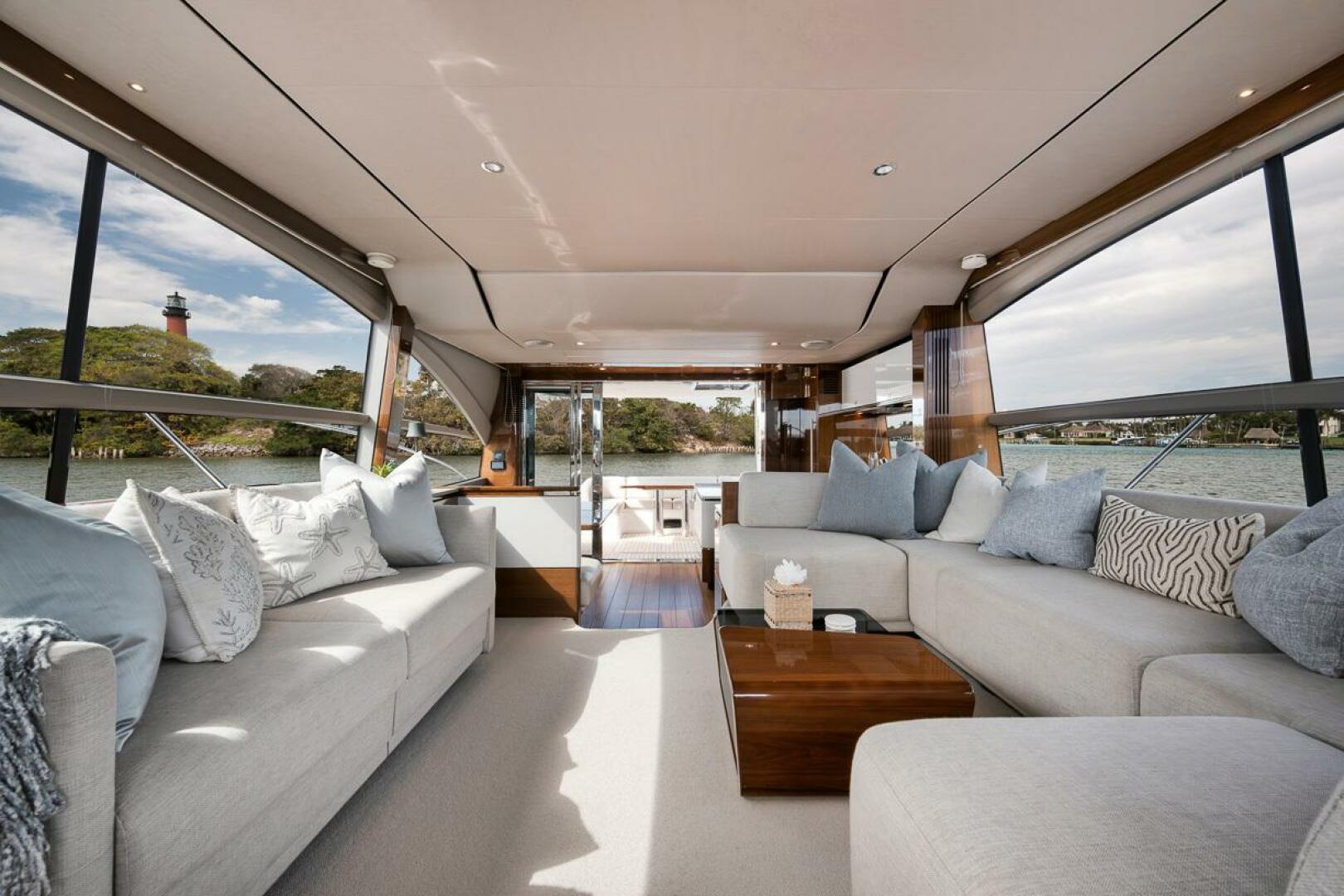 Slide: The Image of 2020 Princess F62 - Salon - 4181182