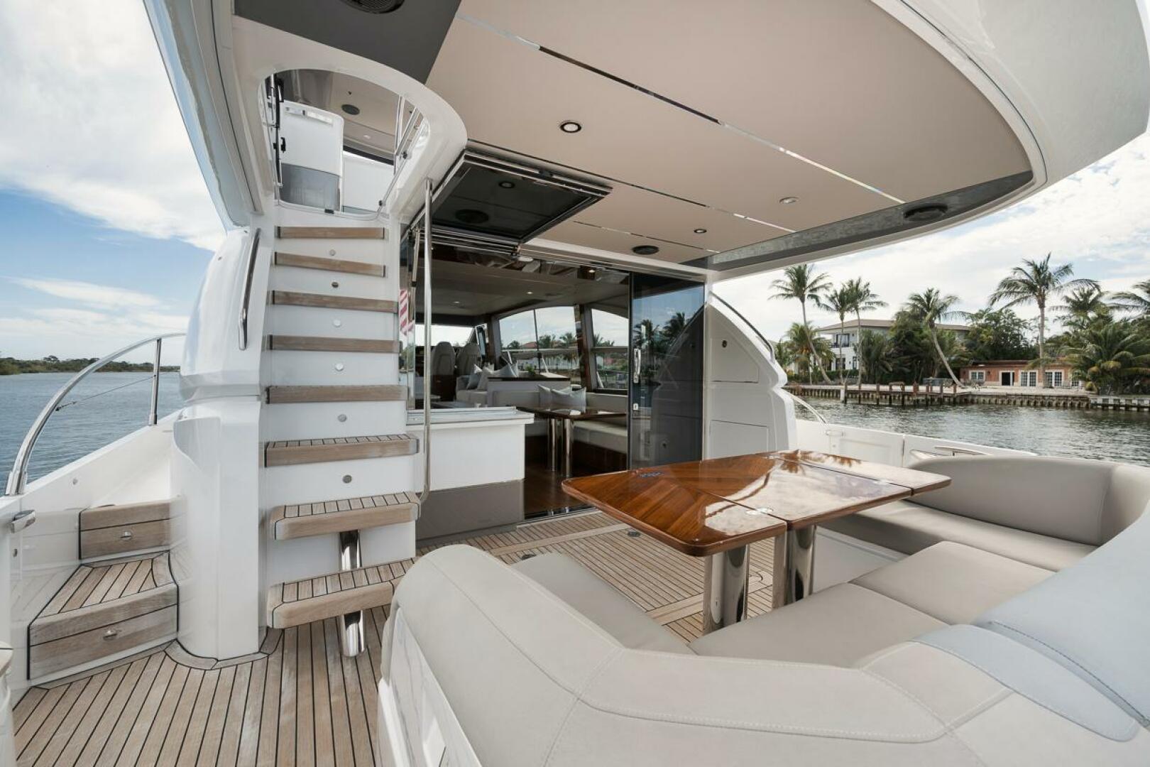 Slide: The Image of 2020 Princess F62 - Cockpit - 4181167