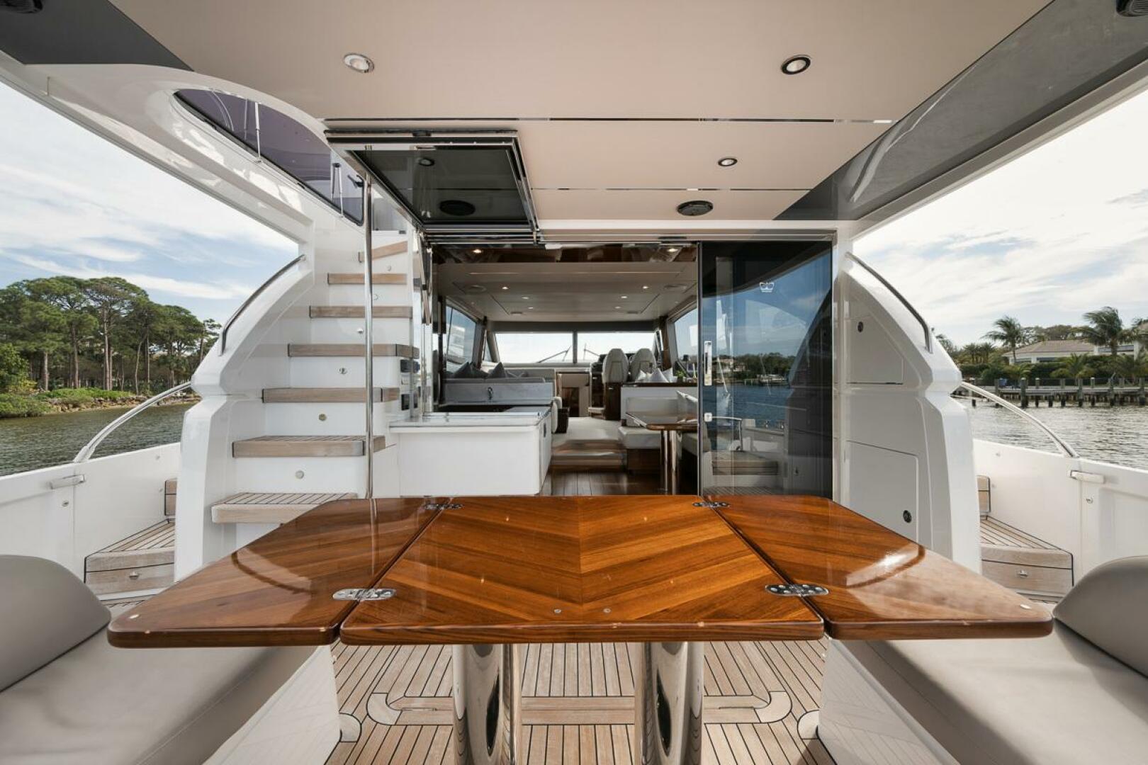 Slide: The Image of 2020 Princess F62 - Cockpit - 4181168
