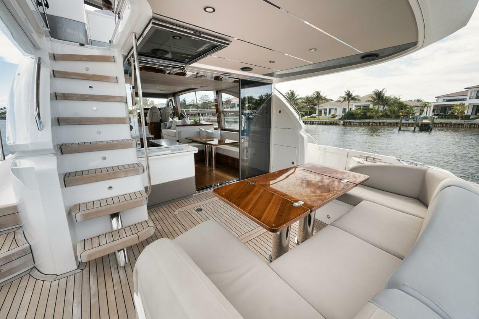 Slide: The Image of 2020 Princess F62 - Cockpit - 4181172
