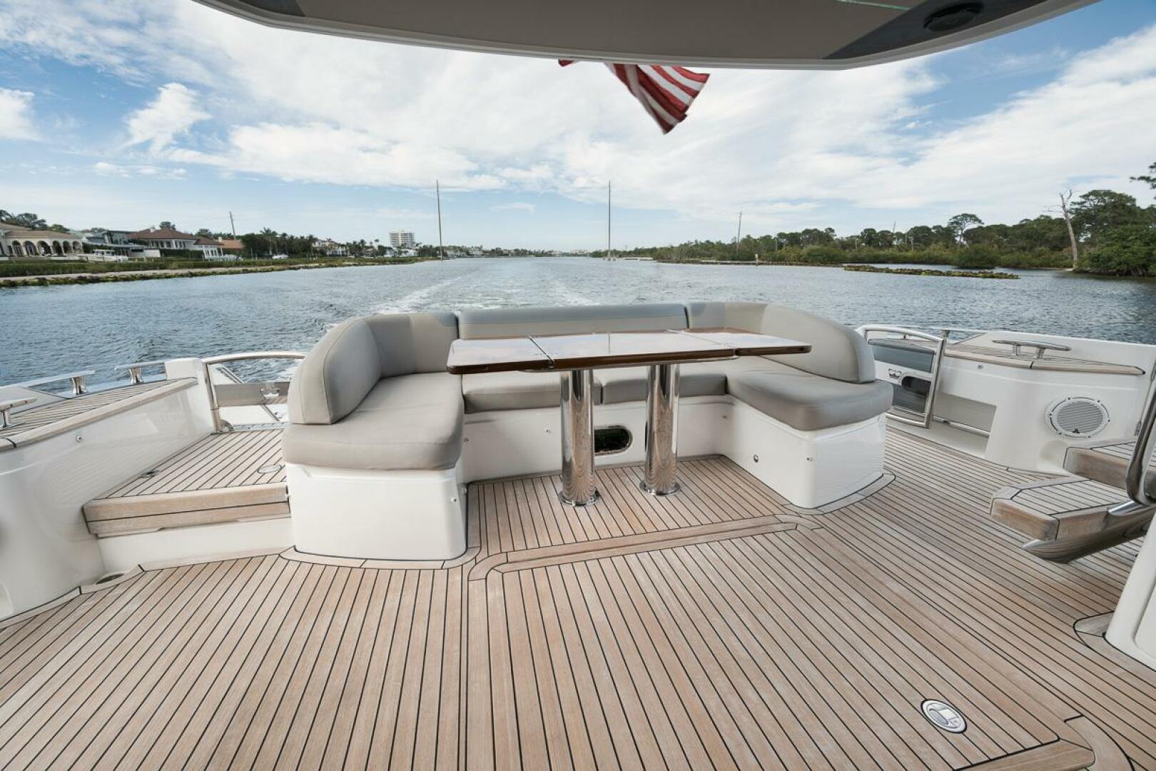 Slide: The Image of 2020 Princess F62 - Cockpit - 4181157