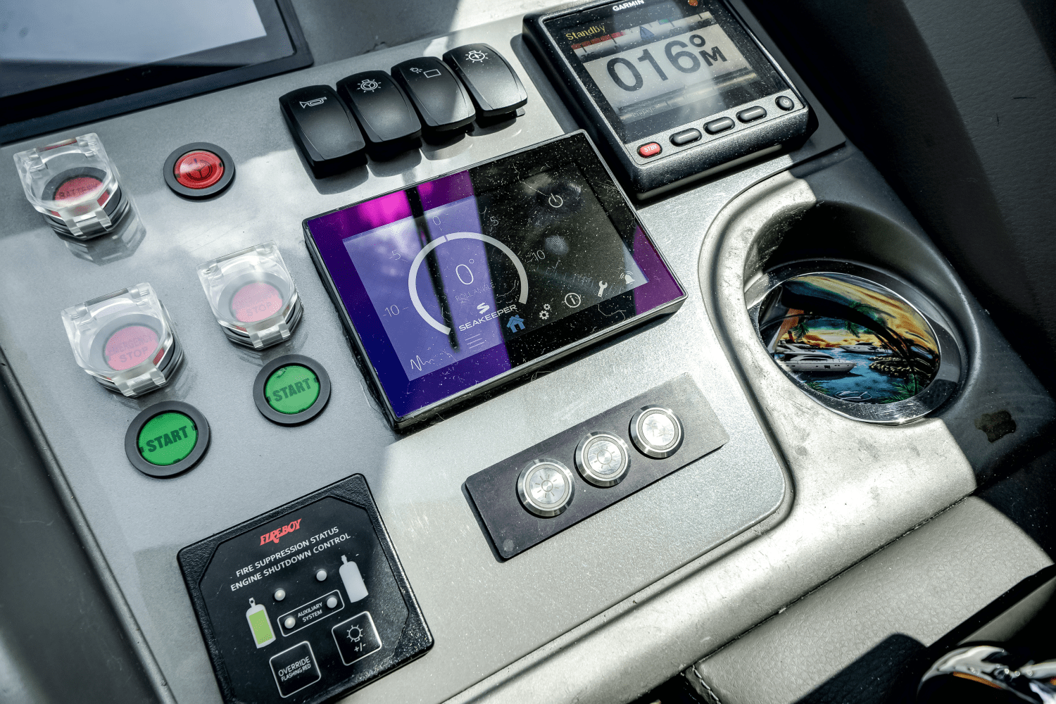 Slide: The Image of Princess F70 2019 - 12