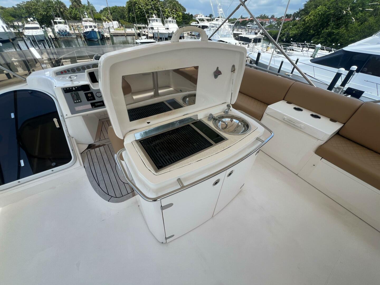 Slide: The Image of Princess 67 Flybridge -Upper Deck 2006 67 Princess Flybridge - 5347774