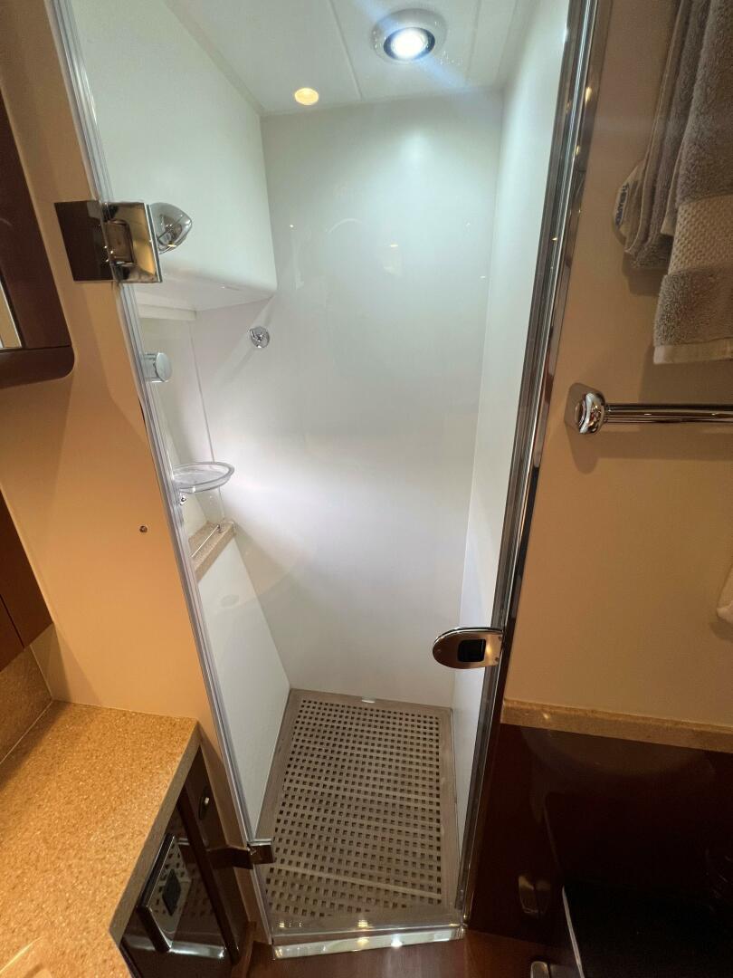 Slide: The Image of Princess 67 Flybridge - Head 2006 67 Princess Flybridge  - 5347802