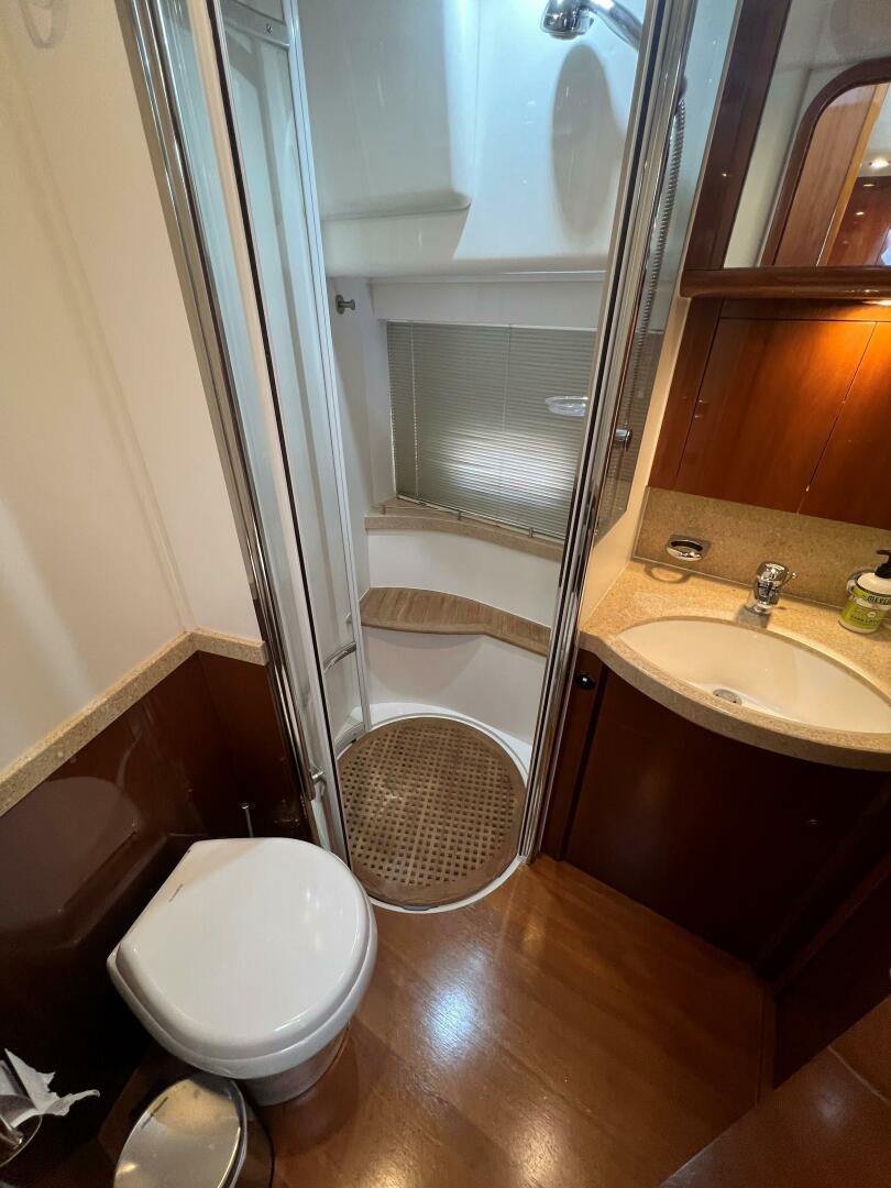 Slide: The Image of Princess 67 Flybridge - Head 2006 67 Princess Flybridge  - 5347805