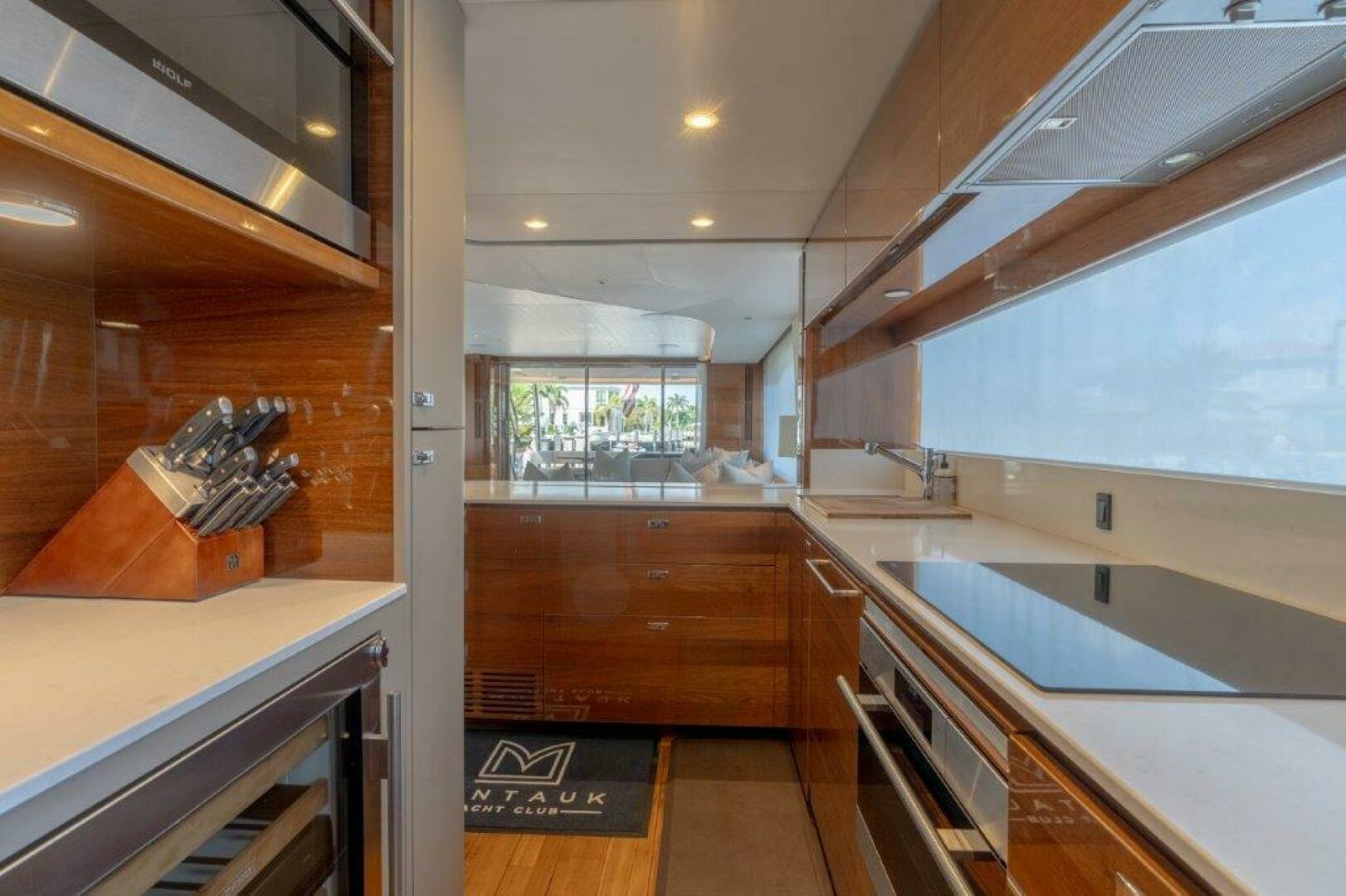 Slide: The Image of Princess 85 Kaos Galley 2019 Princess 85 Kaos - 4241665