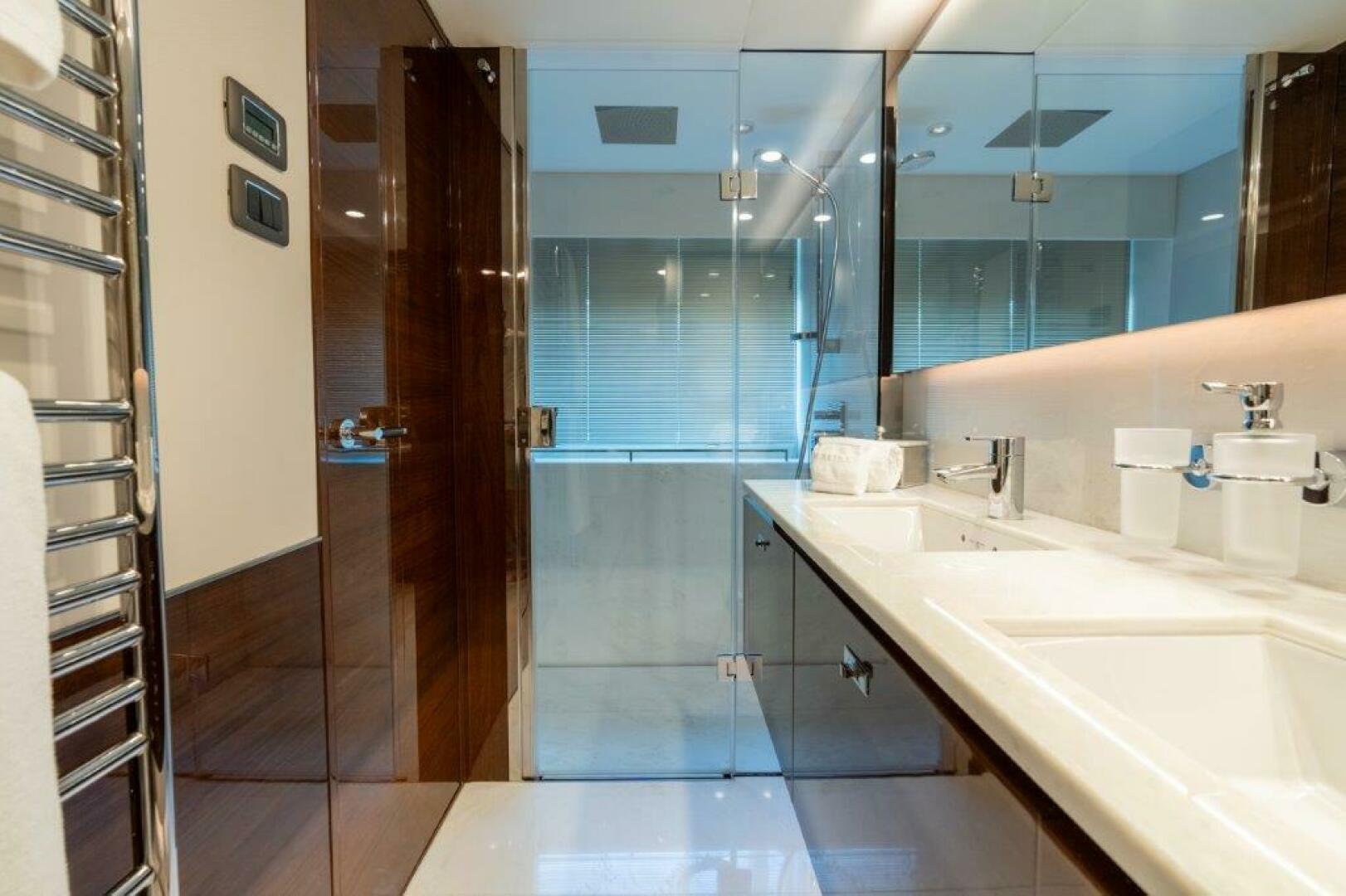 Slide: The Image of Princess 85 Kaos Master Head 2019 Princess 85 Kaos - 4241670