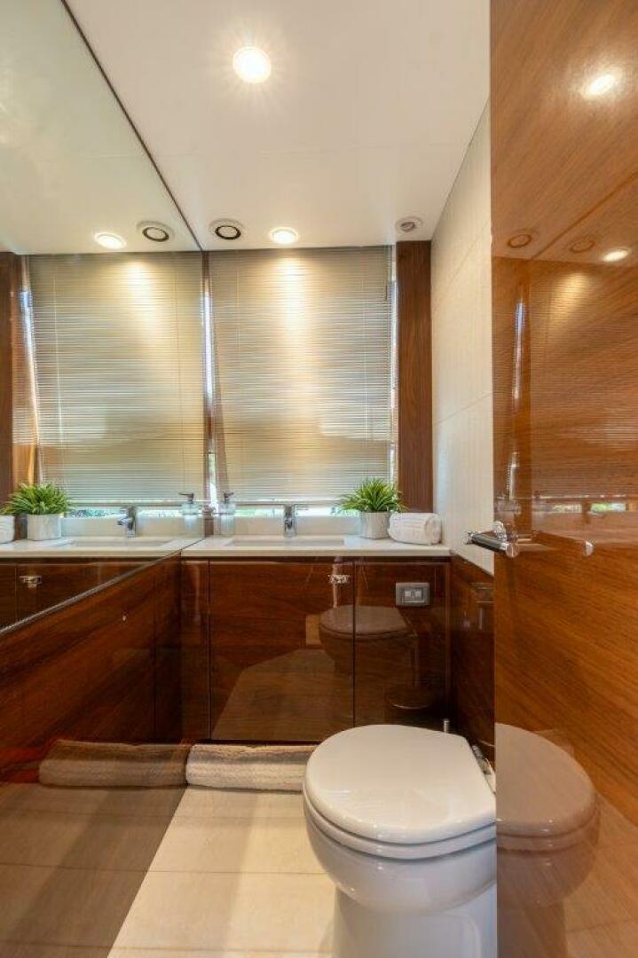 Slide: The Image of Princess 85 Kaos Guest Head 2019 Princess 85 Kaos - 4241674