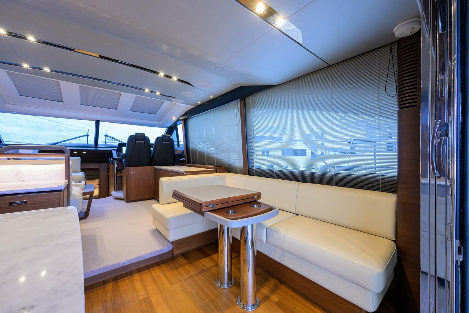 Slide: The Image of Princess S60 RockOn - Dinette 2019 Princess S60 RockOn - 4118438