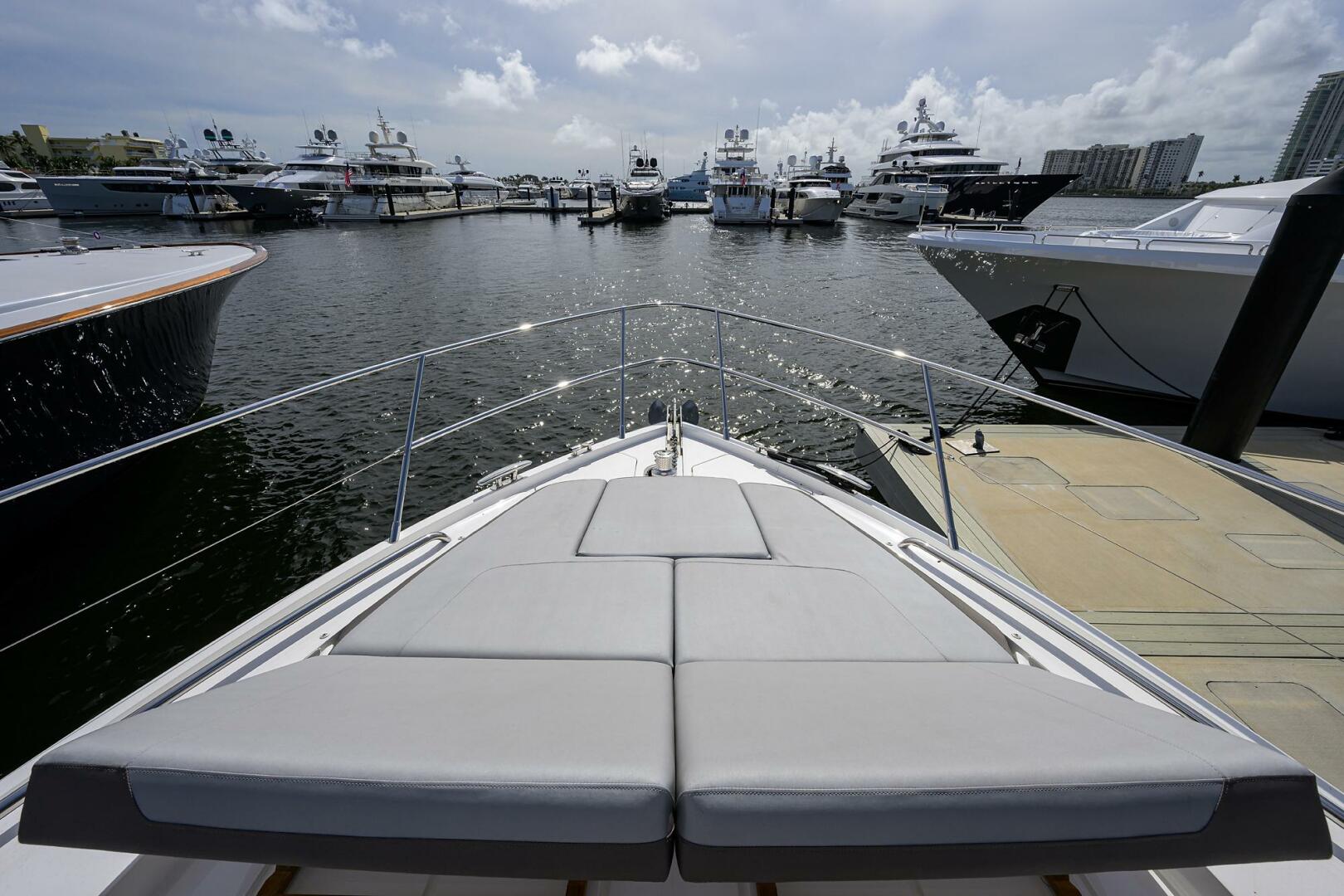 Slide: The Image of Princess S60 RockOn - Bow 2019 Princess S60 RockOn - 4118499