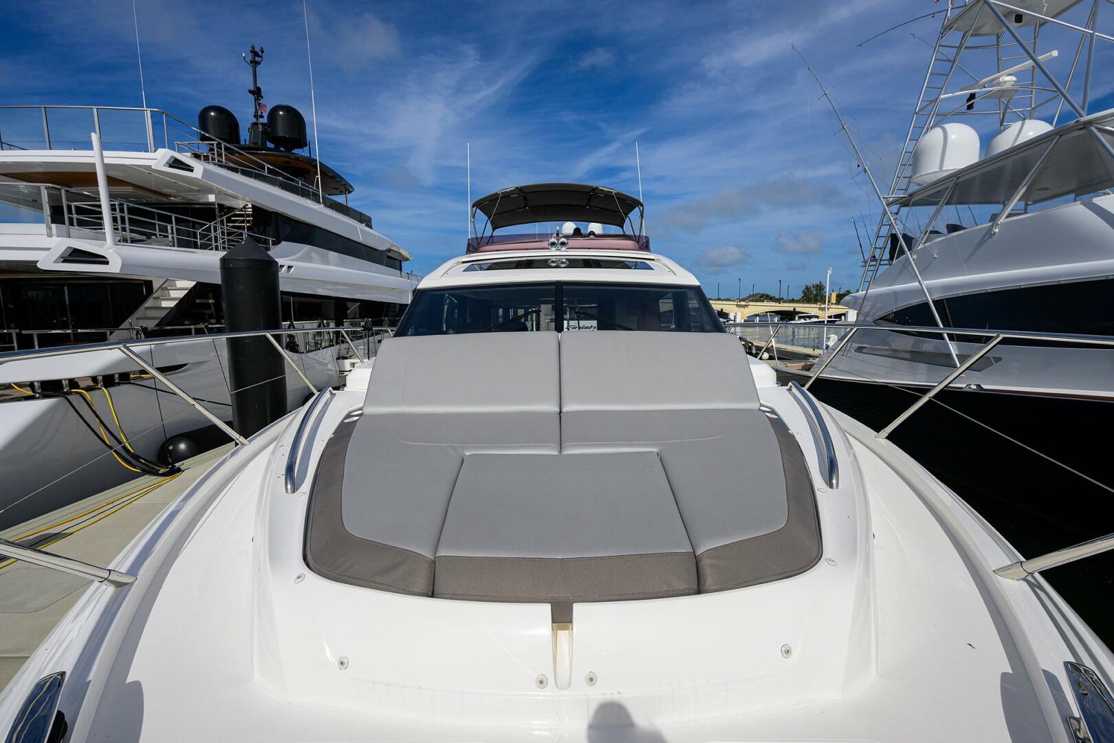 Slide: The Image of Princess S60 RockOn - Bow 2019 Princess S60 RockOn - 4118501