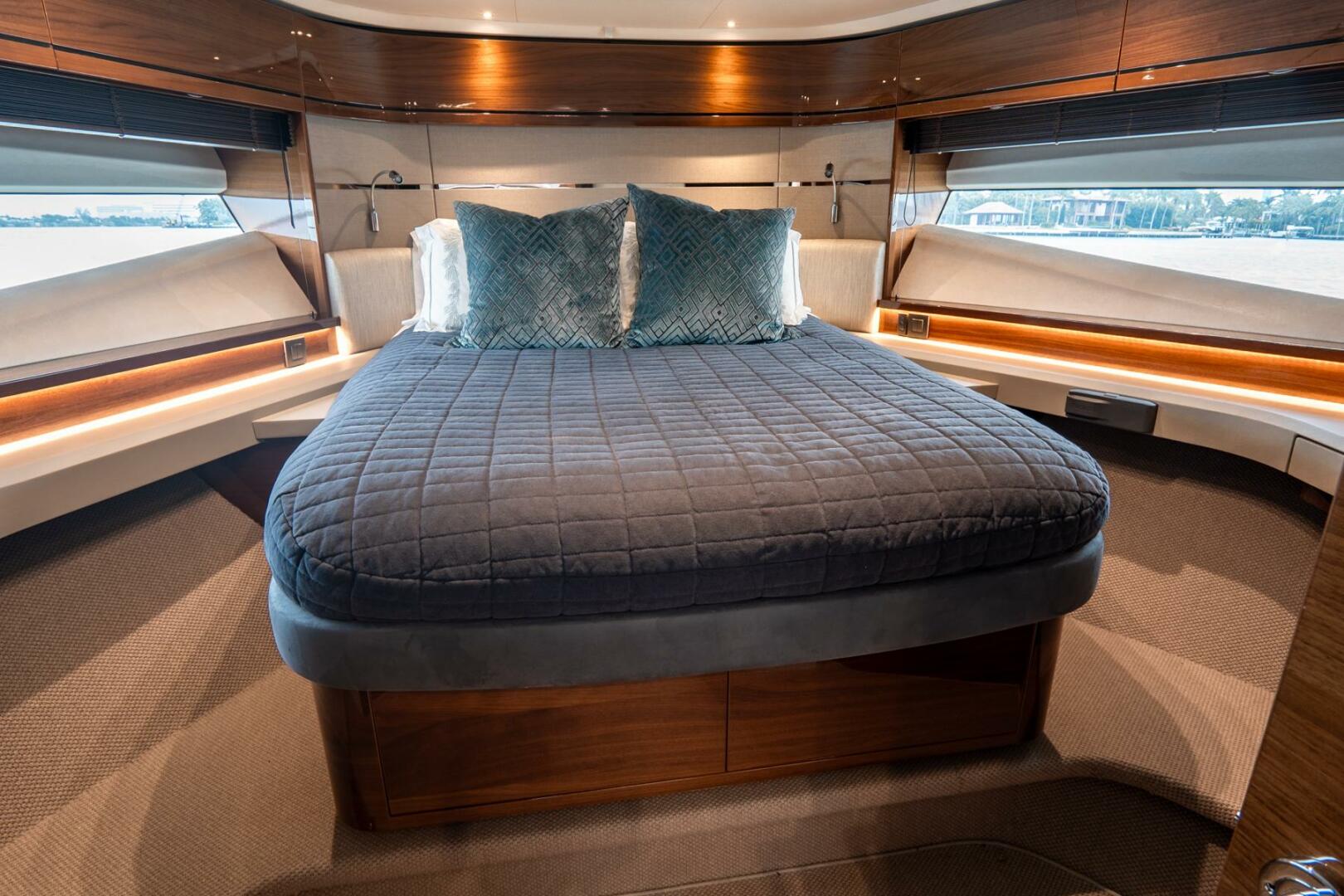 Slide: The Image of Cabin - 4109935