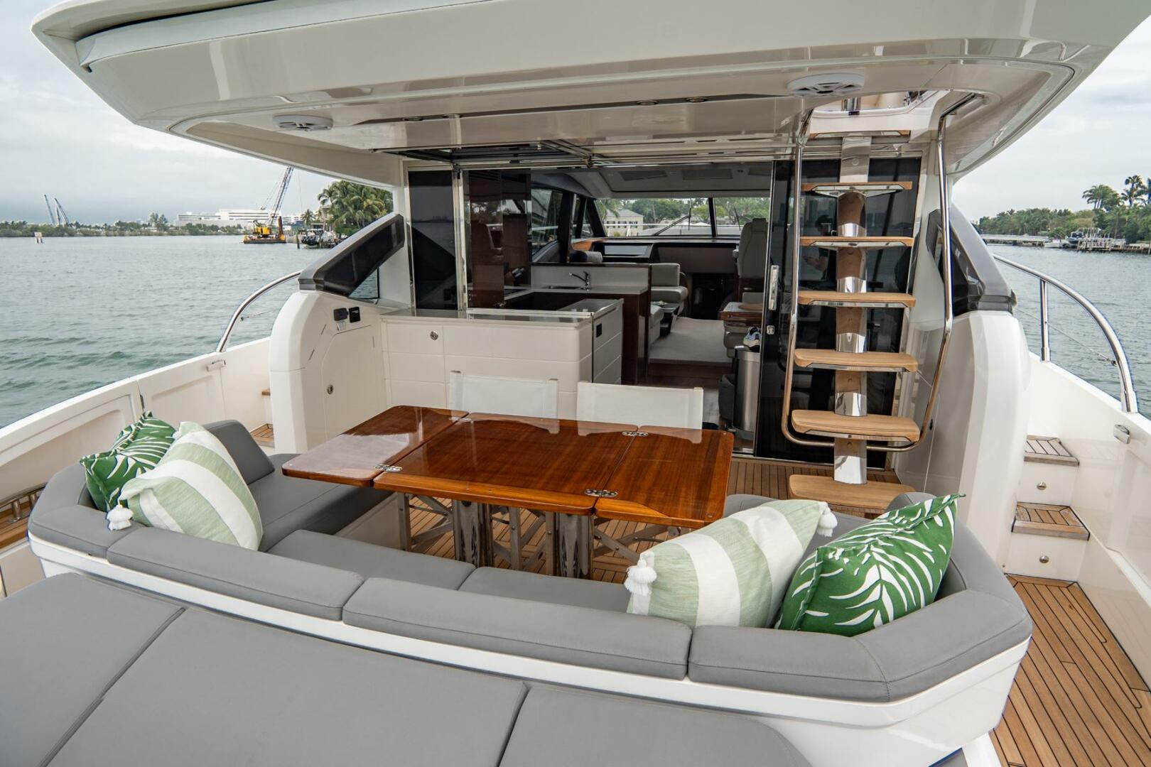 Slide: The Image of Aft Deck - 4109982