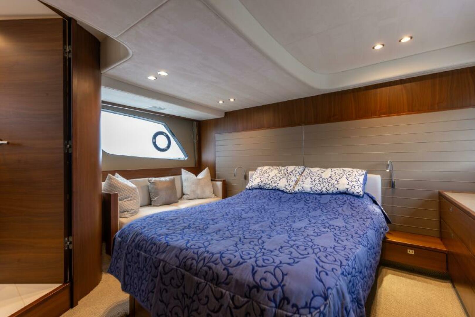 Slide: The Image of 2015 Princess 48 Lisa's Choice - 5030663