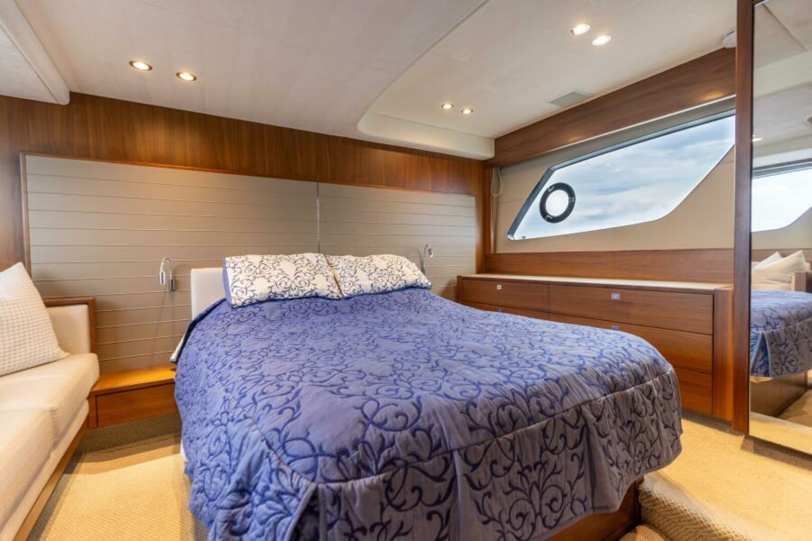 Slide: The Image of 2015 Princess 48 Lisa's Choice - 5030666