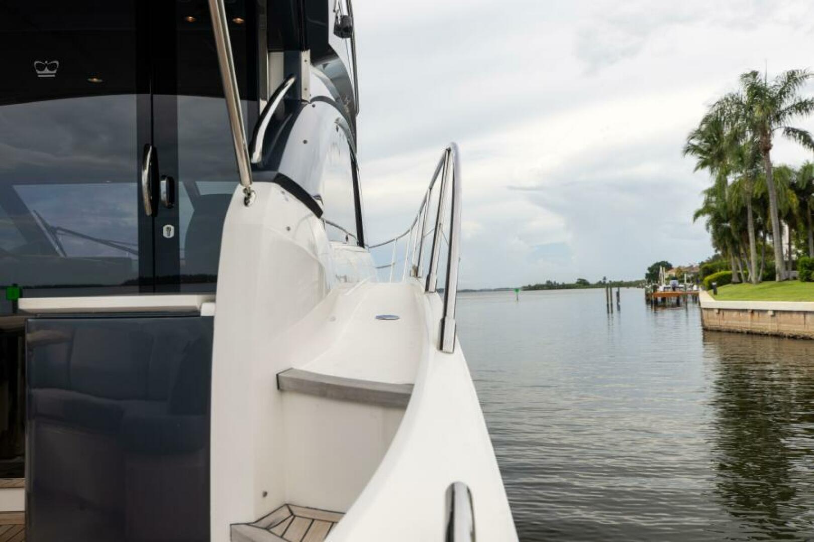 Slide: The Image of 2015 Princess 48 Lisa's Choice - 5030685