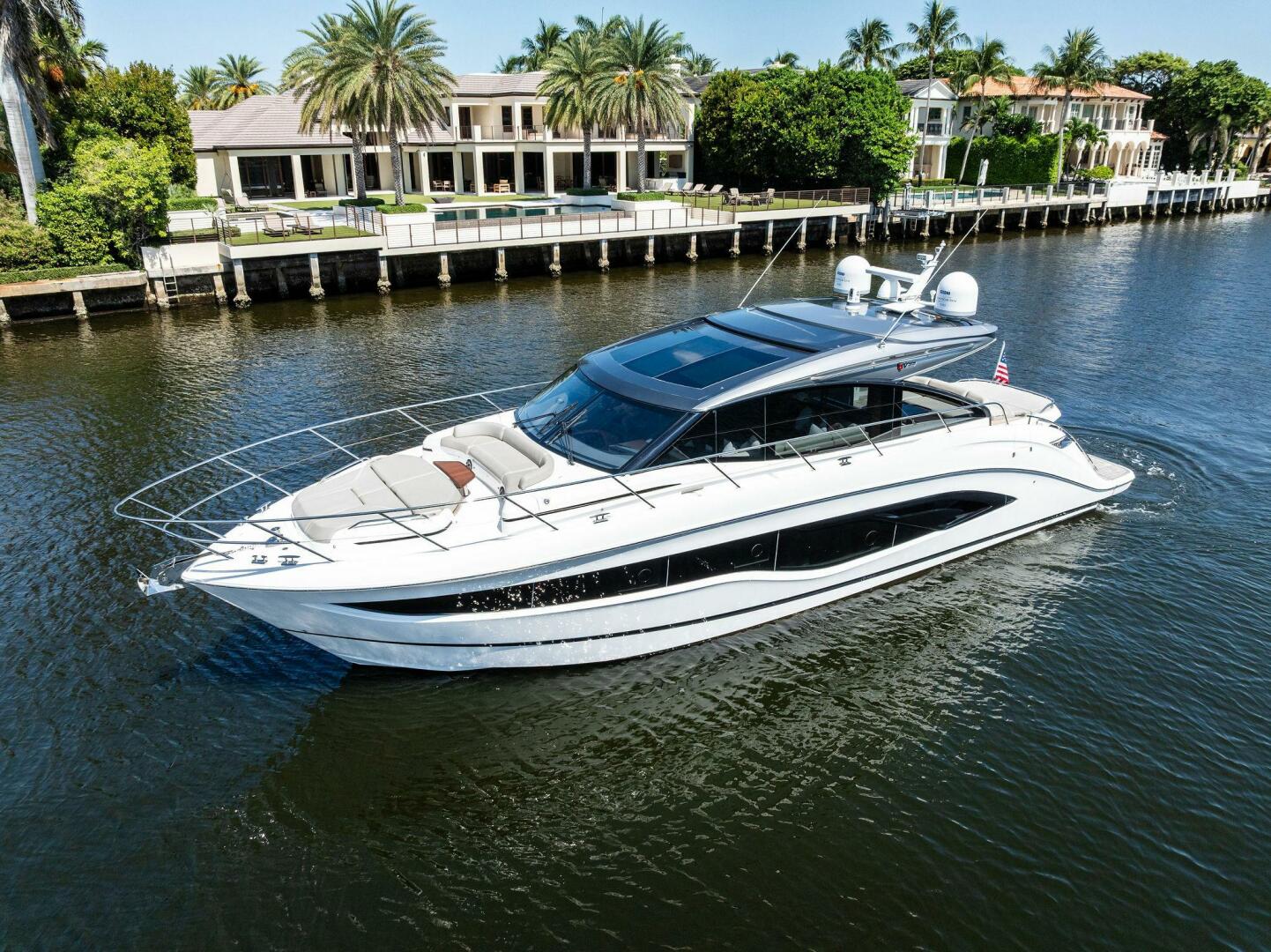 Slide: The Image of 2020 Princess V55 ENDLESS SUMMER - 5340489