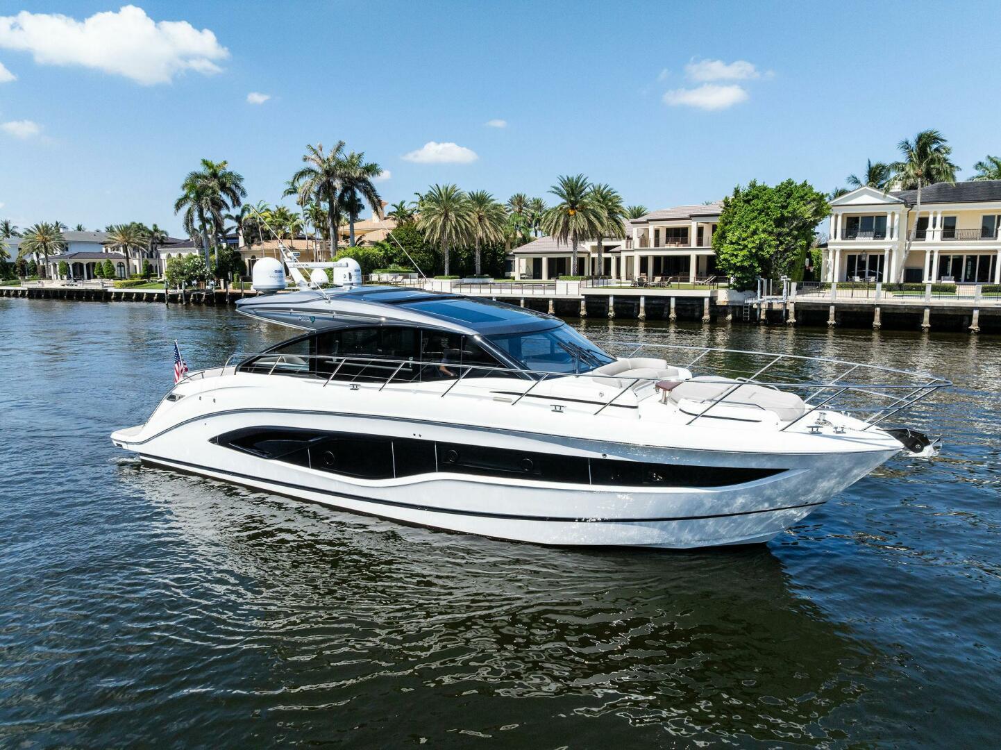 Slide: The Image of 2020 Princess V55 ENDLESS SUMMER Profile - 5340494