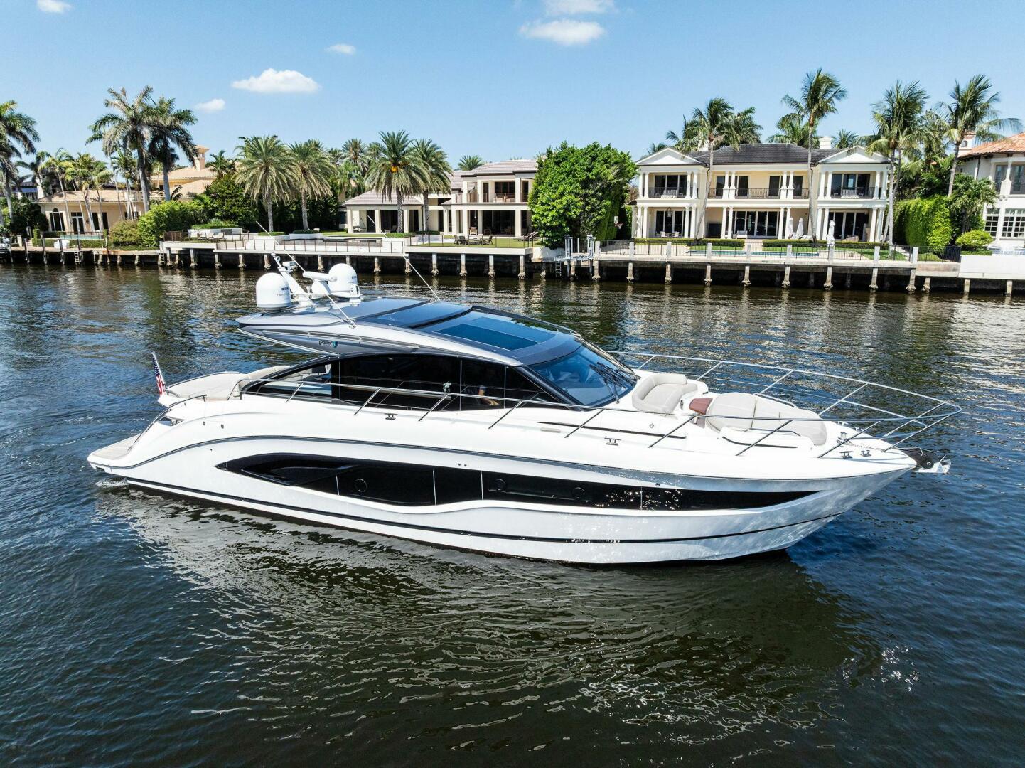 Slide: The Image of 2020 Princess V55 ENDLESS SUMMER - 5340495