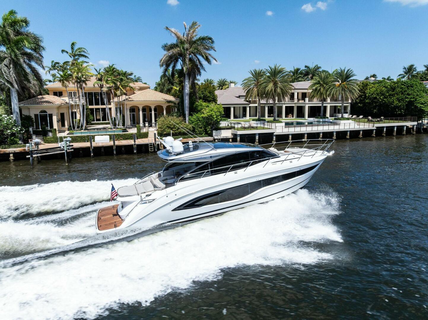 Slide: The Image of 2020 Princess V55 ENDLESS SUMMER - 5340510