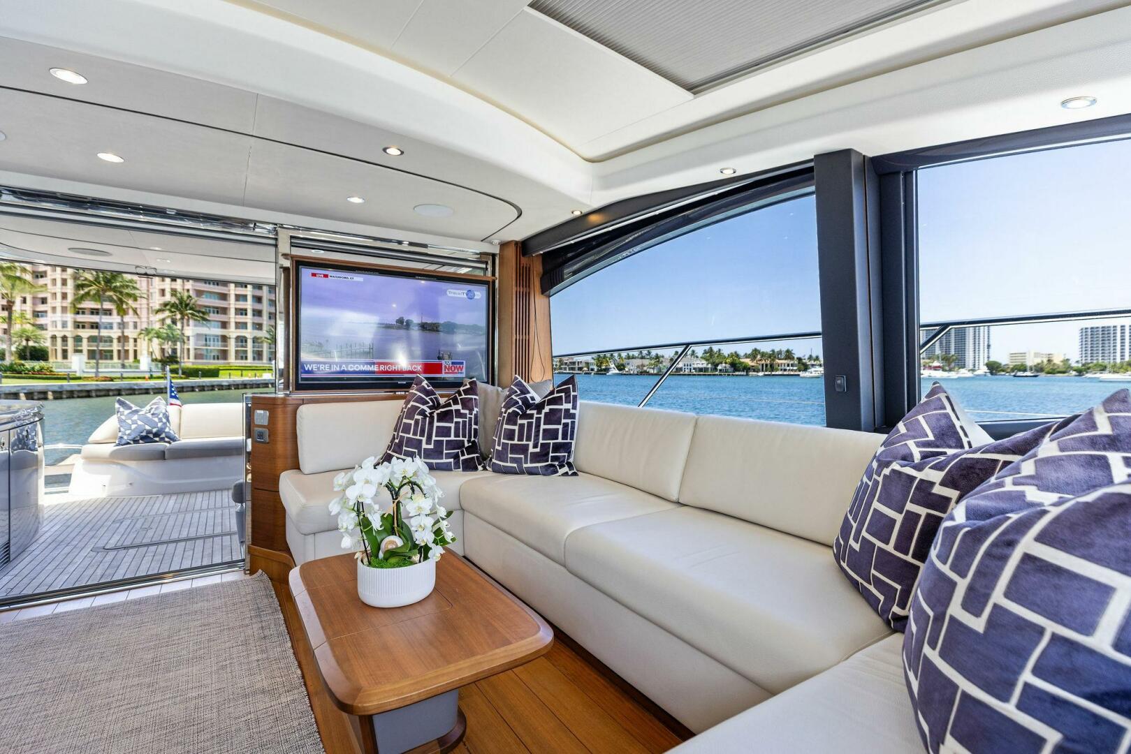 Slide: The Image of 2020 Princess V55 ENDLESS SUMMER - 5340646