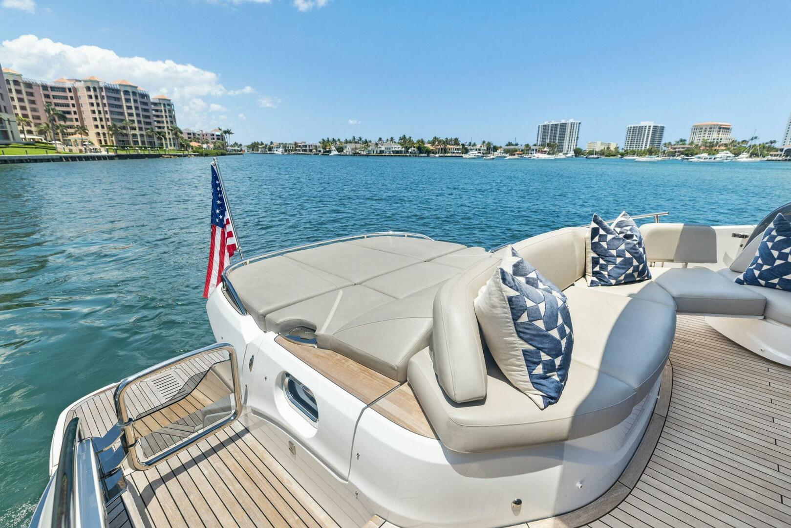 Slide: The Image of 2020 Princess V55 ENDLESS SUMMER - 5340657