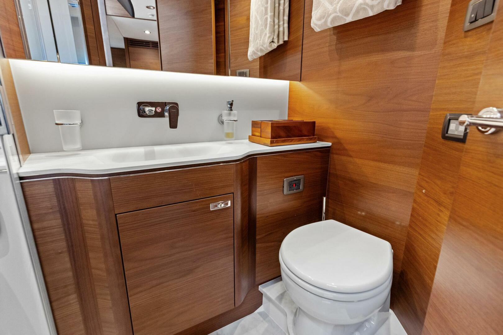 Slide: The Image of 2020 Princess V55 ENDLESS SUMMER - 5340681