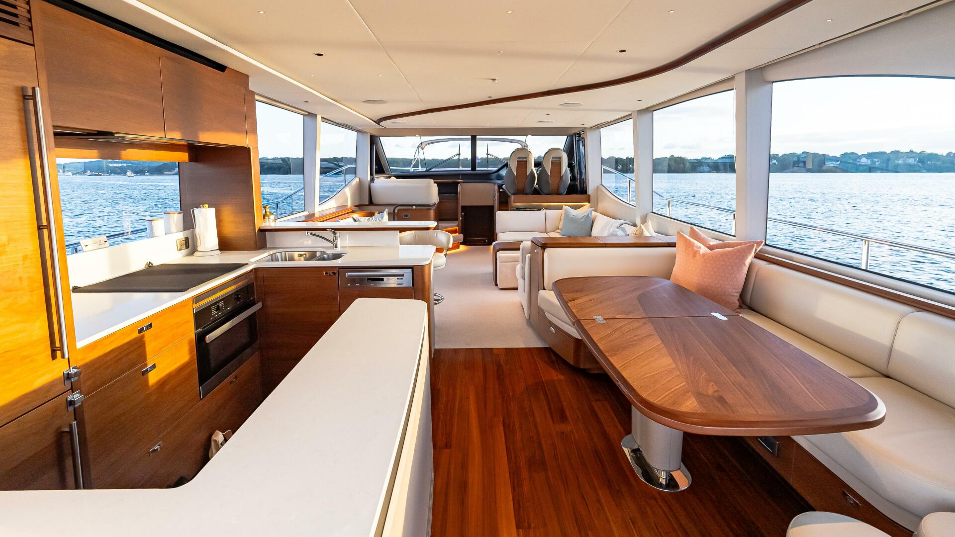 Slide: The Image of Princess Y72 Motor Yacht 2022 - 4721047