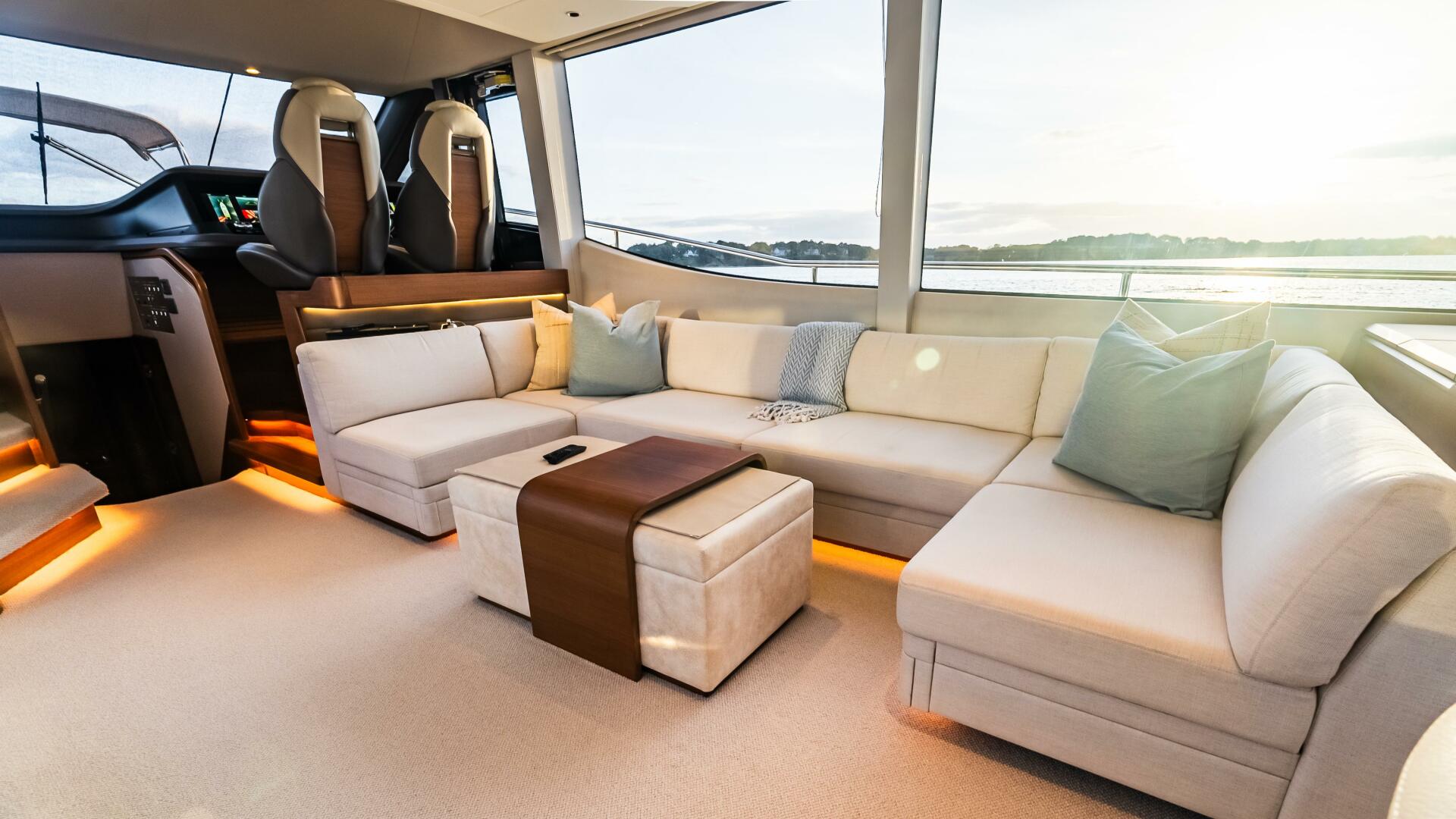 Slide: The Image of Princess Y72 Motor Yacht 2022 - 4721061