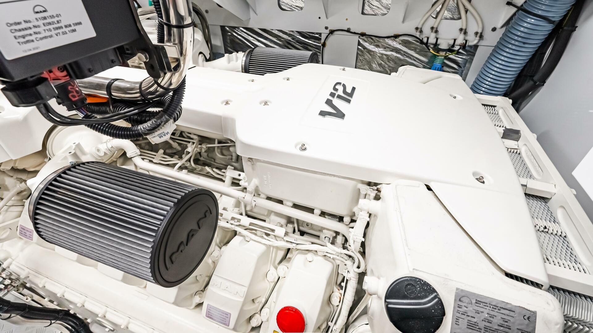 Slide: The Image of Princess Y72 Motor Yacht 2022 - 4721088
