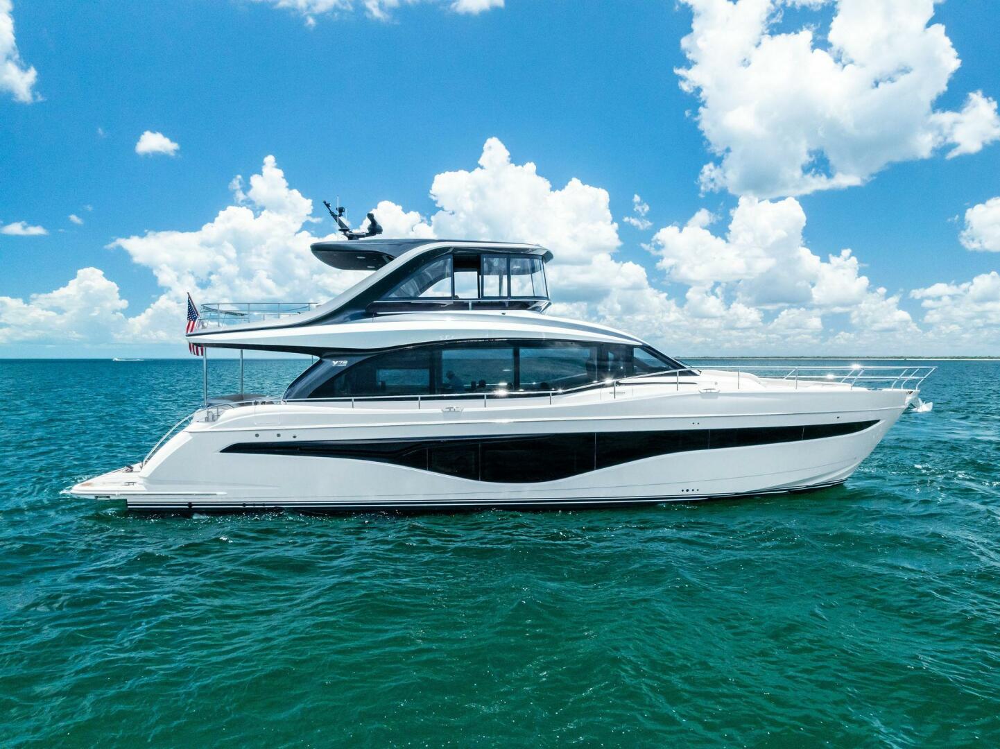 Slide: The Image of 2024 Princess Y72 Motor Yacht SeaQuel - 5451393