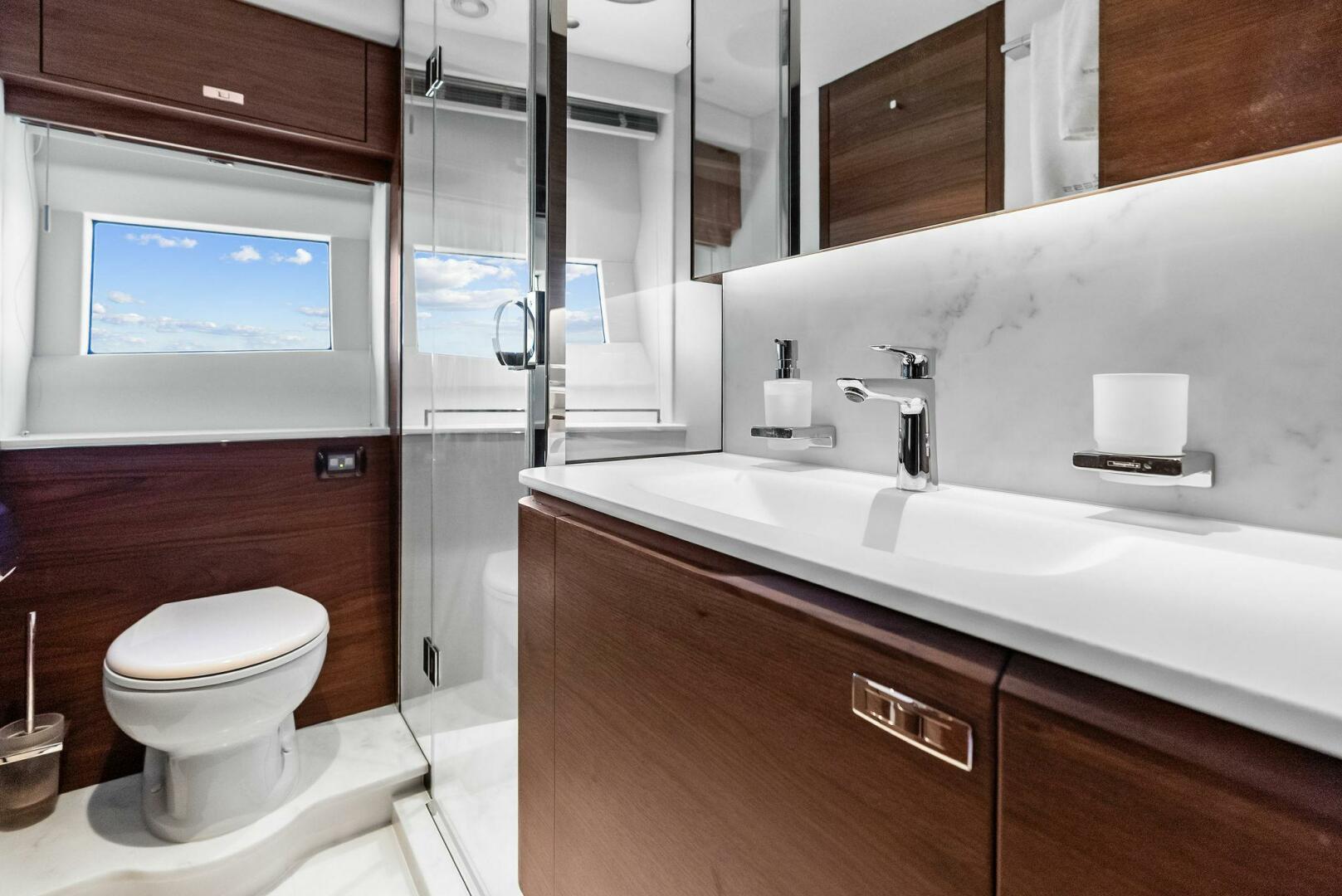 Slide: The Image of 2024 Princess Y72 Motor Yacht SeaQuel - 5450947