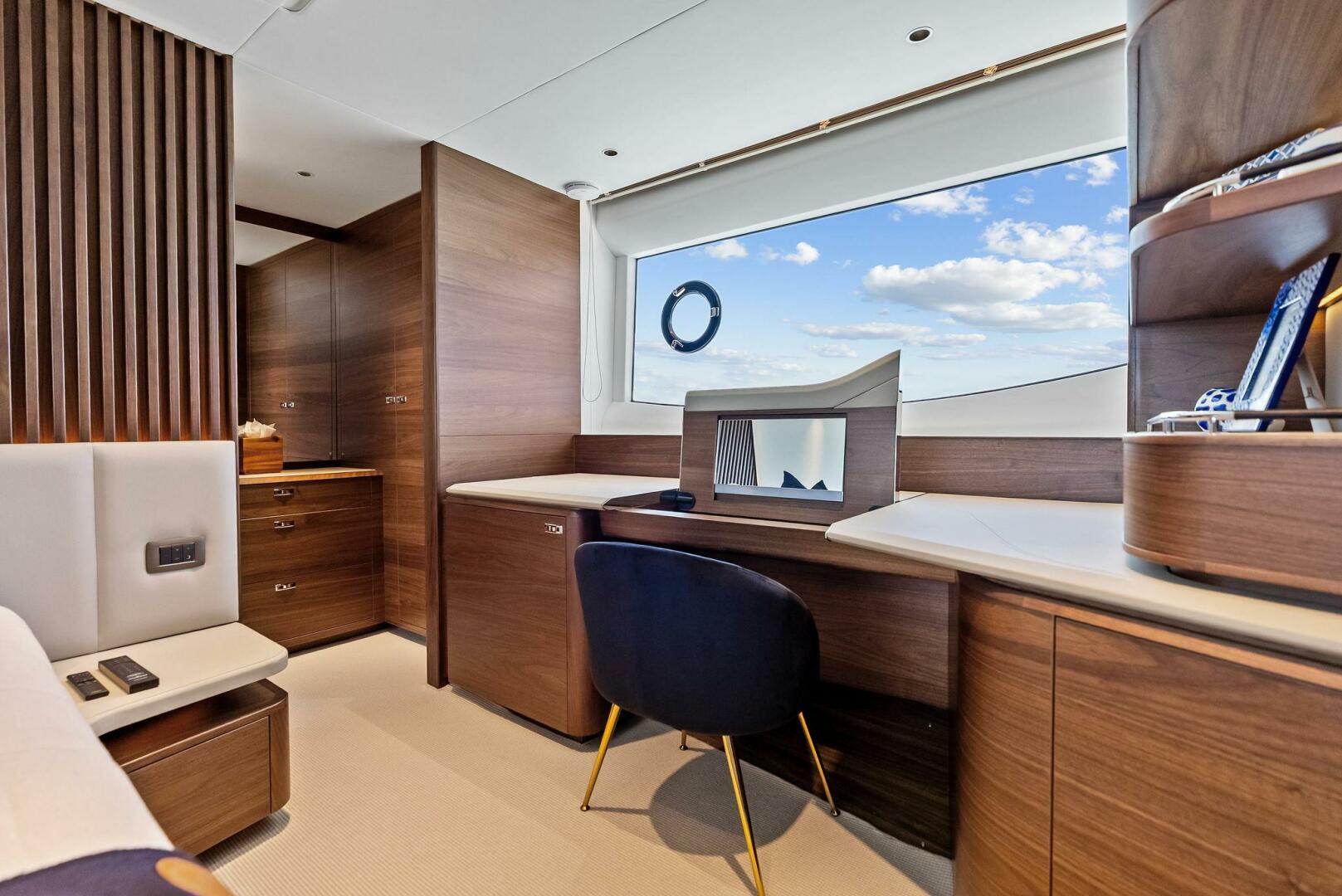 Slide: The Image of 2024 Princess Y72 Motor Yacht SeaQuel - 5450953