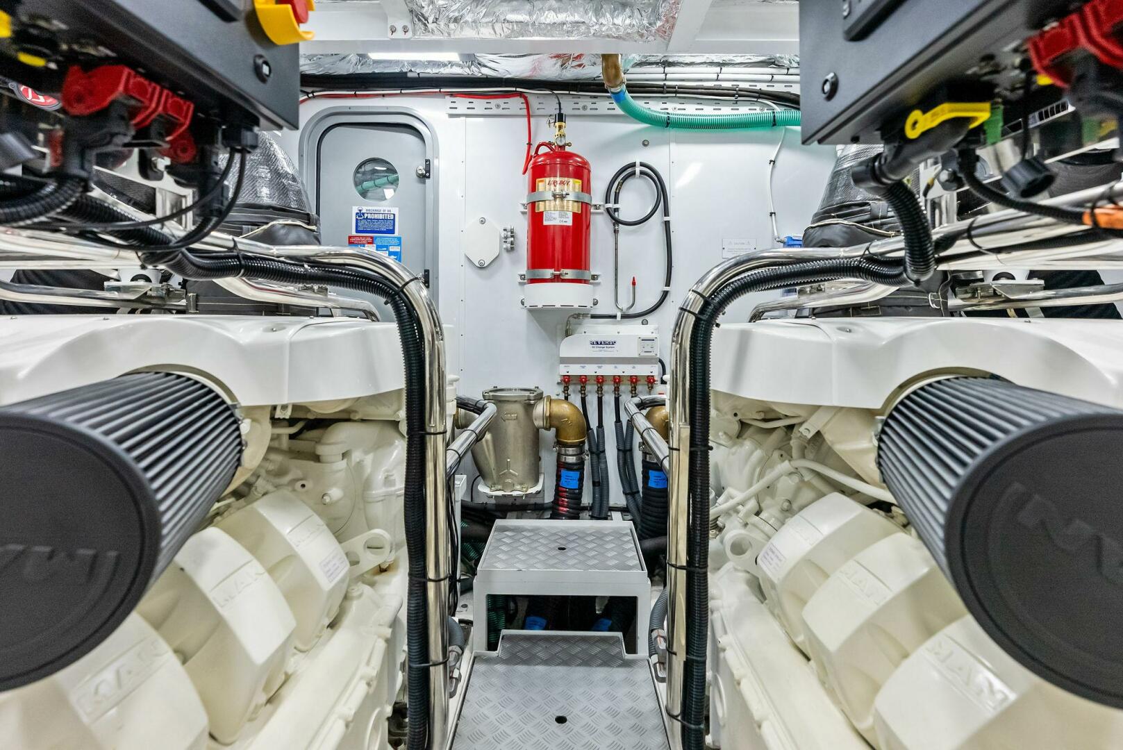 Slide: The Image of 2024 Princess Y72 Motor Yacht SeaQuel - 5450938