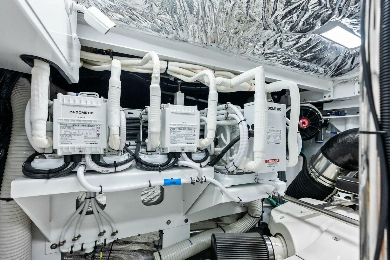 Slide: The Image of 2024 Princess Y72 Motor Yacht SeaQuel - 5450939