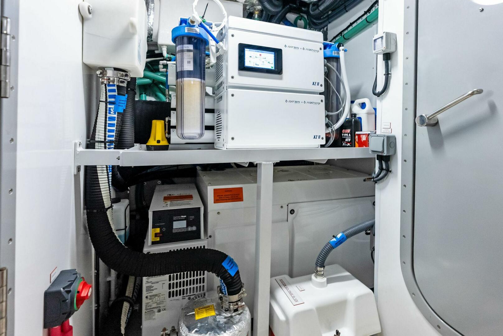 Slide: The Image of 2024 Princess Y72 Motor Yacht SeaQuel - 5450941