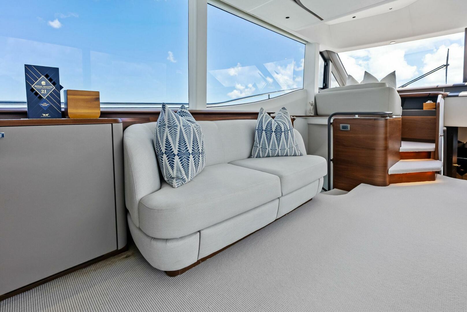 Slide: The Image of 2024 Princess Y72 Motor Yacht SeaQuel - 5450969