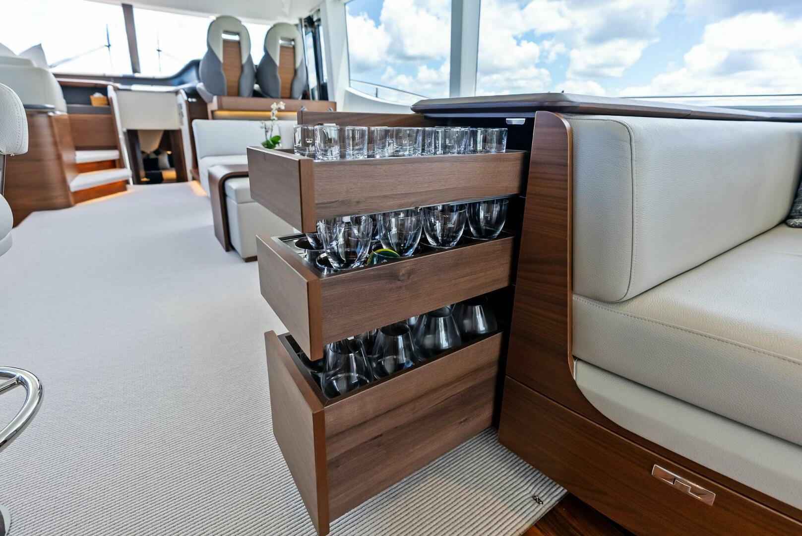 Slide: The Image of 2024 Princess Y72 Motor Yacht SeaQuel - 5450985