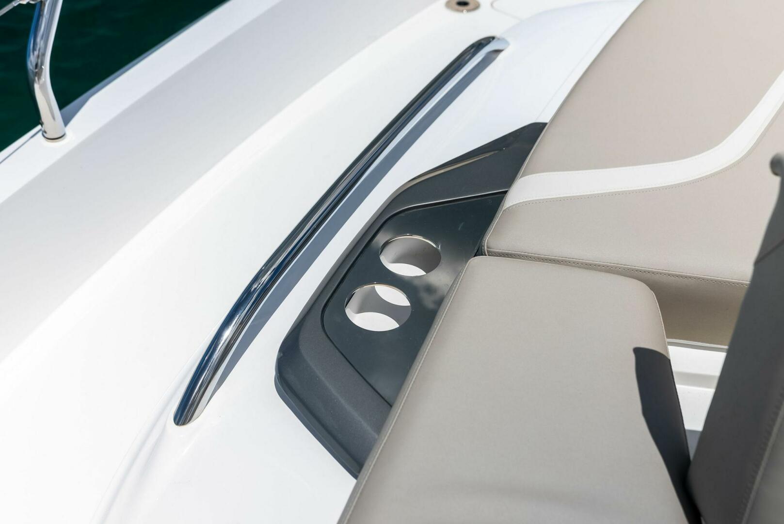 Slide: The Image of 2024 Princess Y72 Motor Yacht SeaQuel - 5451001