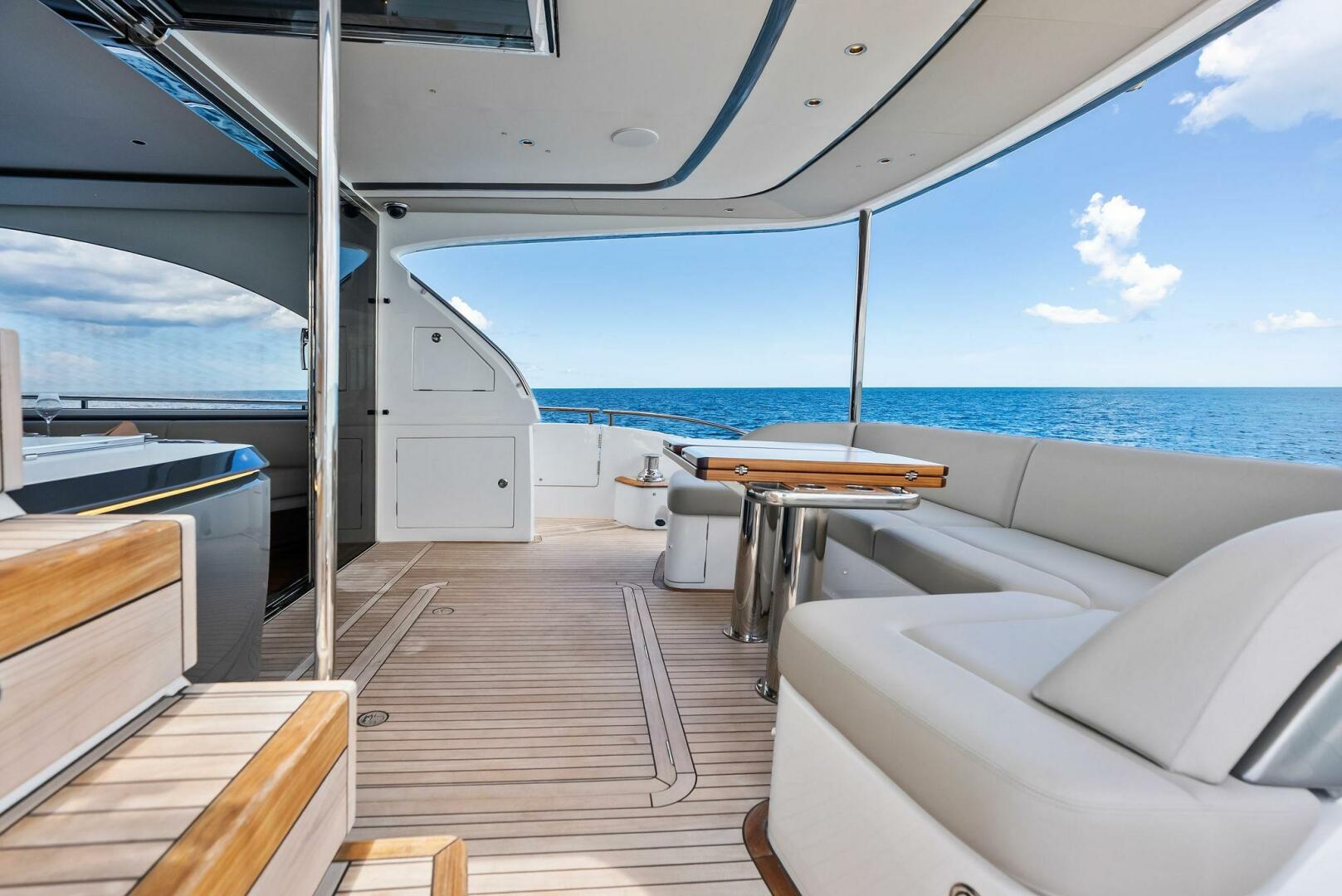 Slide: The Image of 2024 Princess Y72 Motor Yacht SeaQuel - 5450991