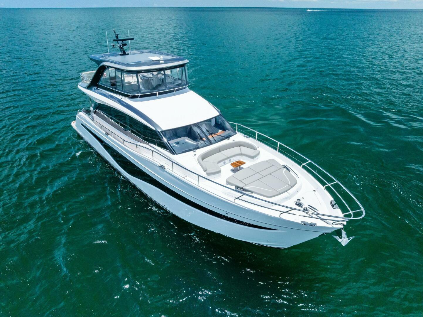 Slide: The Image of 2024 Princess Y72 Motor Yacht SeaQuel - 5451031