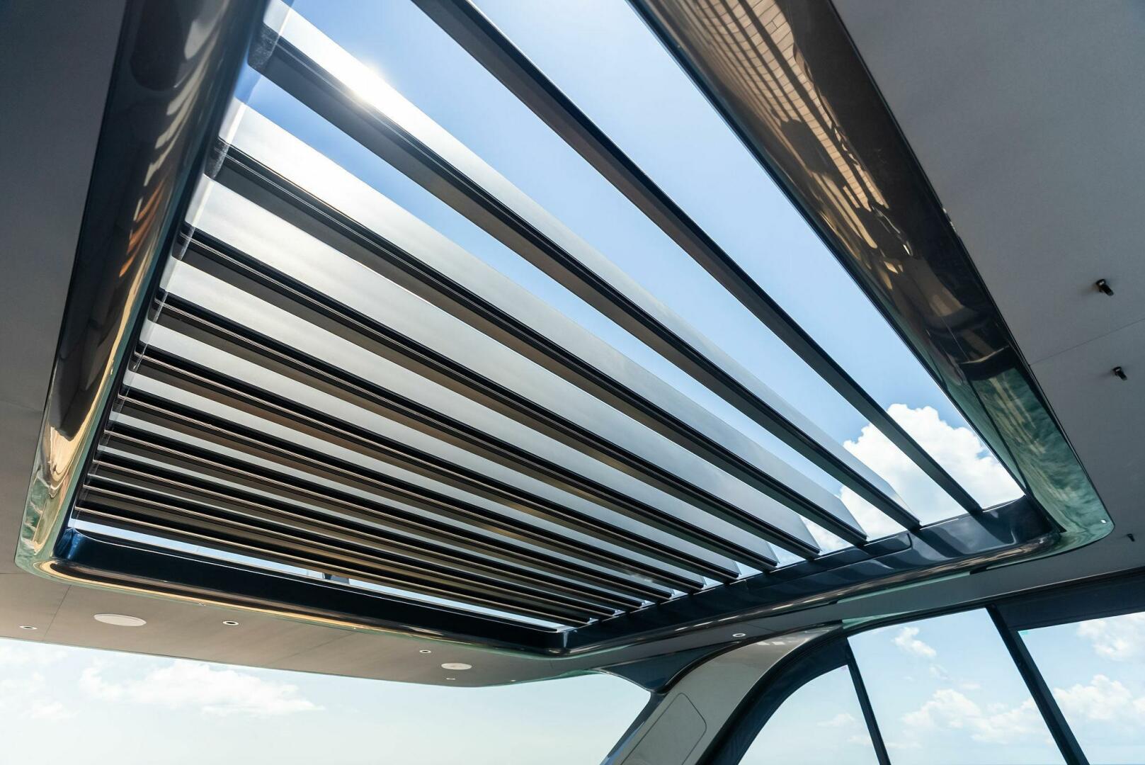 Slide: The Image of 2024 Princess Y72 Motor Yacht SeaQuel - 5451007