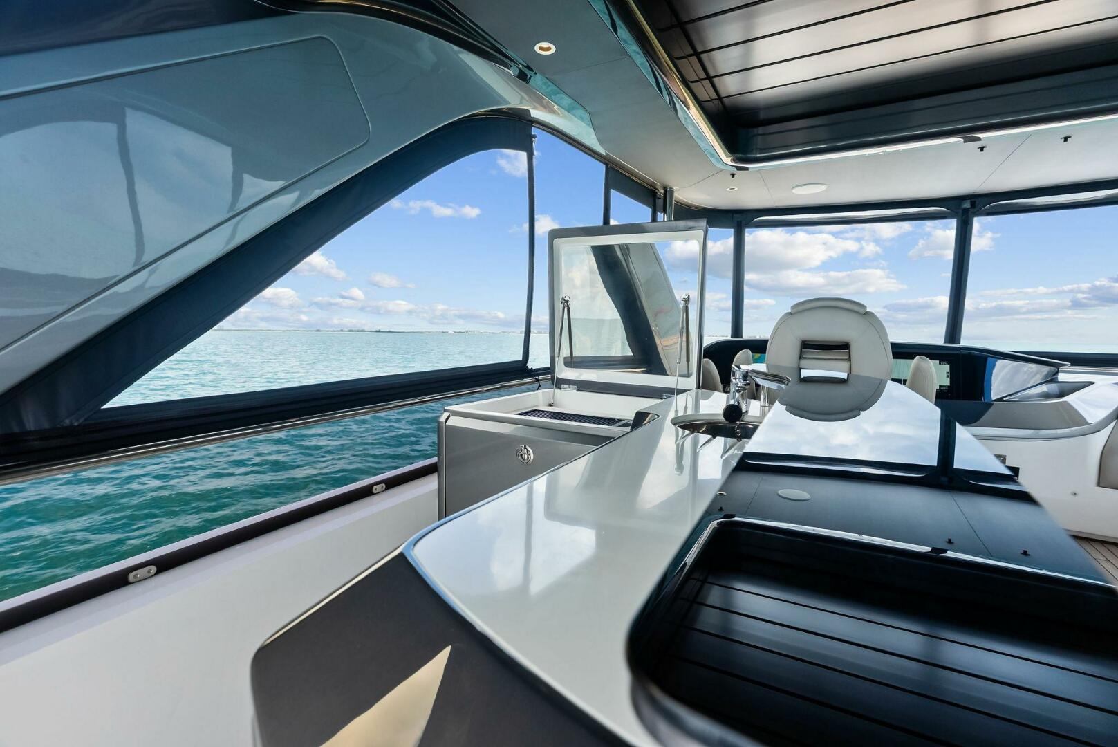 Slide: The Image of 2024 Princess Y72 Motor Yacht SeaQuel - 5451011