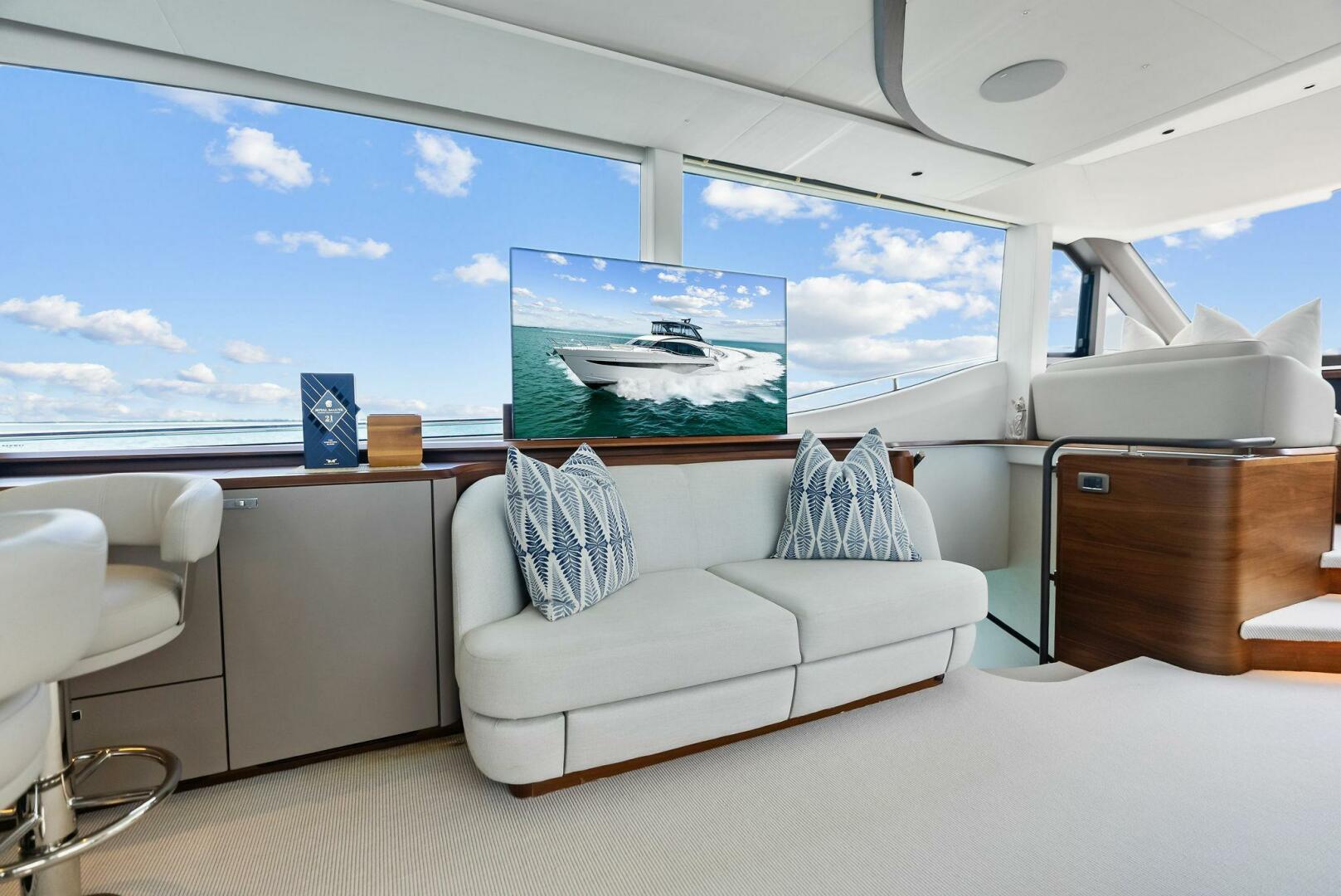 Slide: The Image of 2024 Princess Y72 Motor Yacht SeaQuel - 5451017