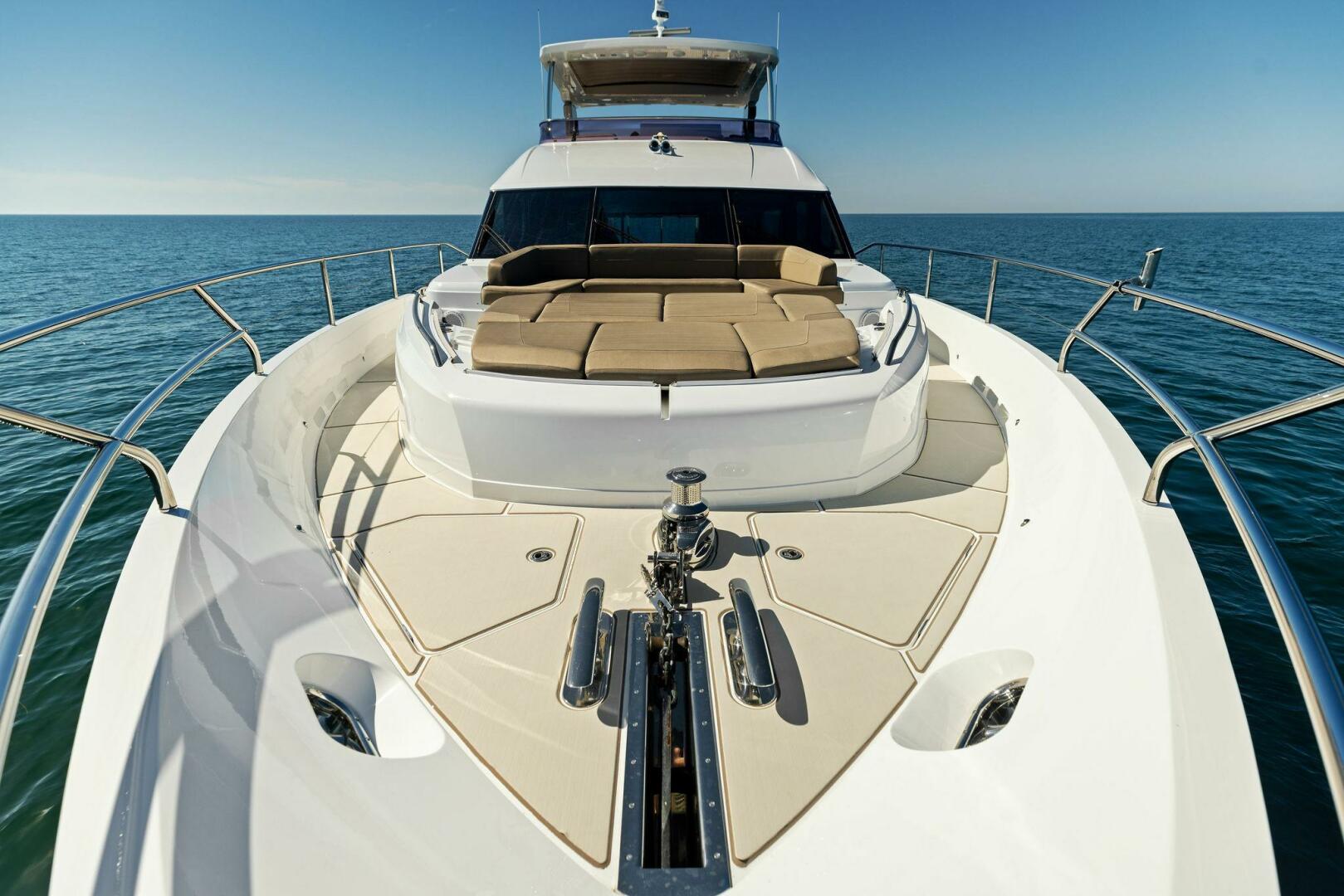 Slide: The Image of 2018 80 Princess Y75 - AMARULA SUN - Forward Deck - 3991483