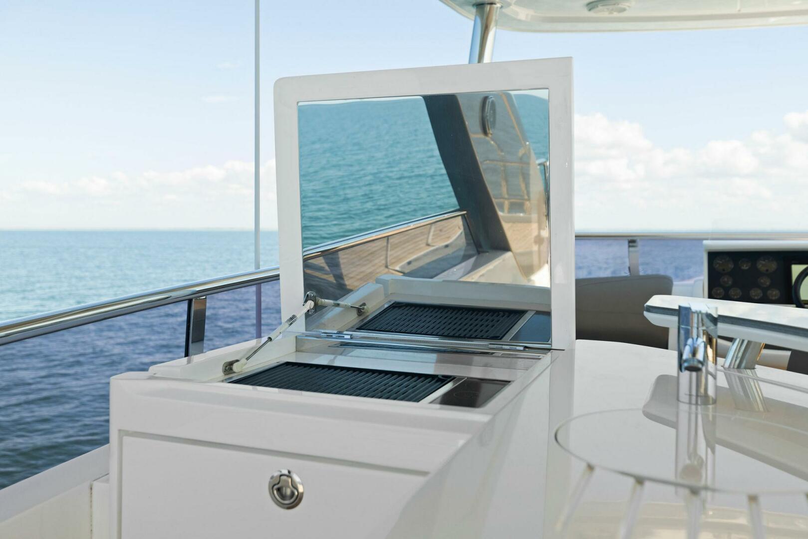 Slide: The Image of 2018 80 Princess Y75 - AMARULA SUN - Flybridge Cooktop - 3991508