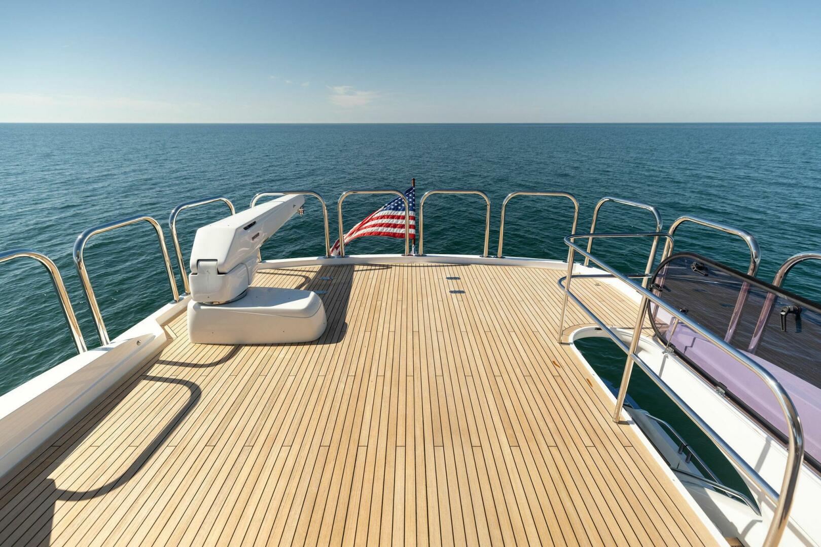 Slide: The Image of 2018 80 Princess Y75 - AMARULA SUN -Flybridge Deck - 3991511