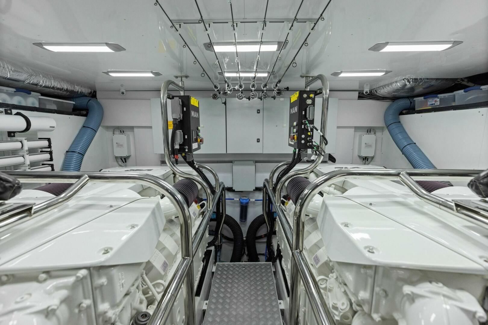 Slide: The Image of 2018 80 Princess Y75 - AMARULA SUN - Mechanical Room - 3991580
