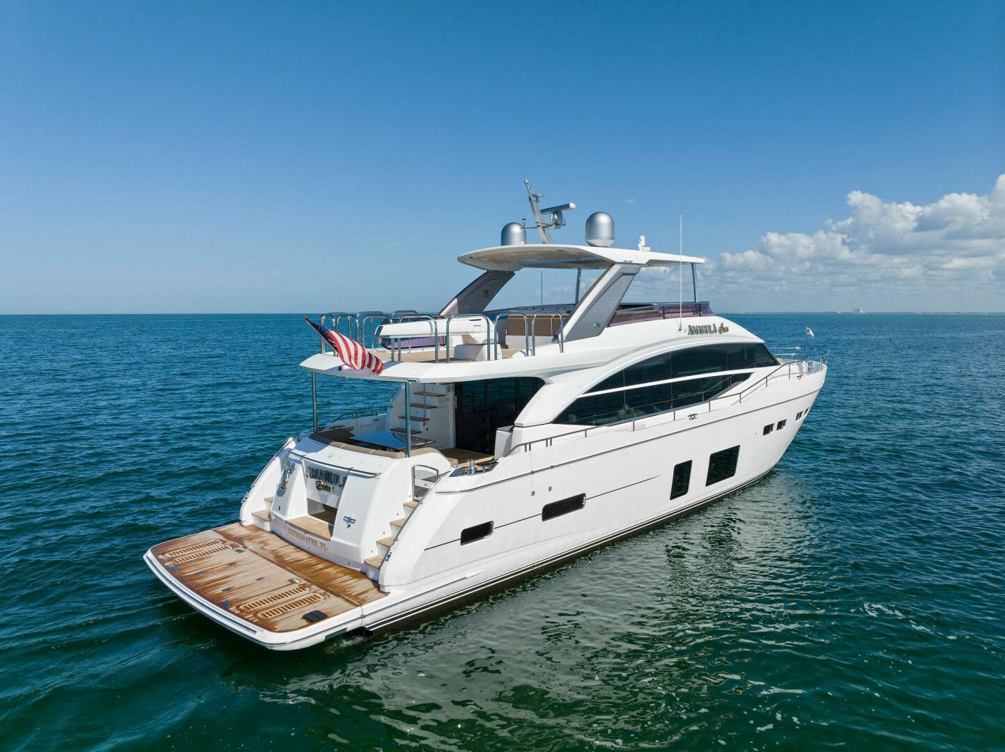 Slide: The Image of 2018 80 Princess Y75 - AMARULA SUN - Profile - 3991616