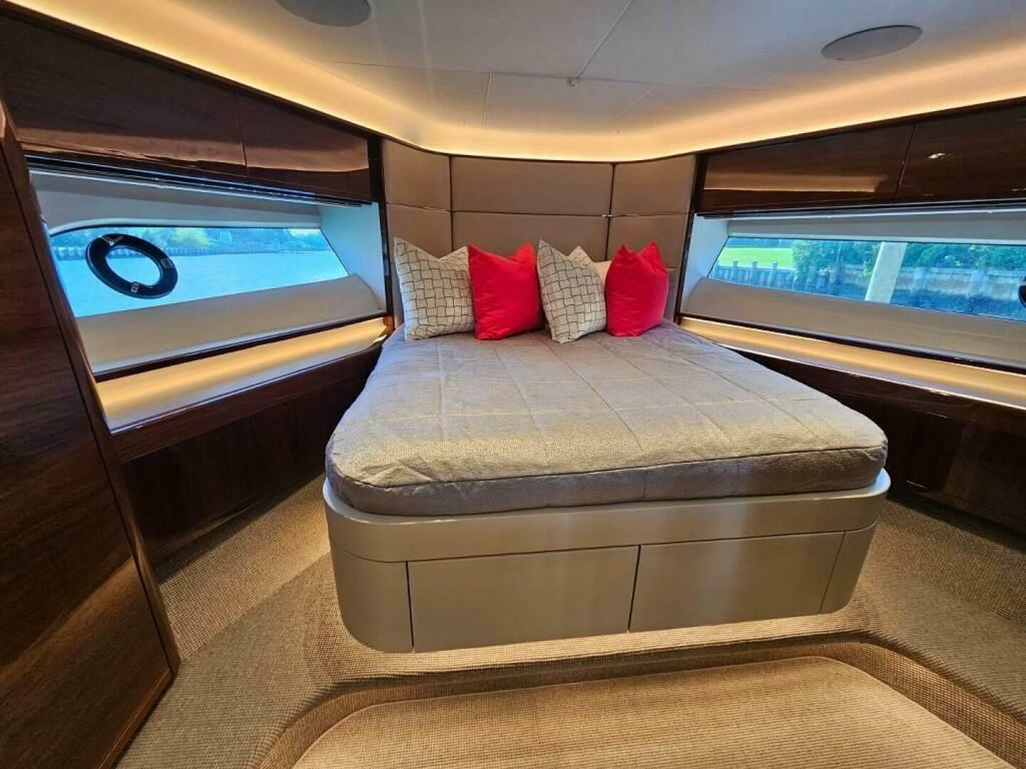 Slide: The Image of Stateroom 2020 Y78 Motor Yacht Escape - 4726475
